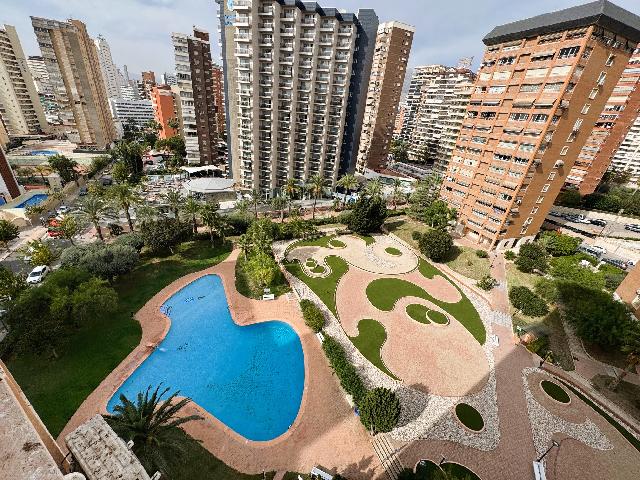 Imagen 1 Inmueble 300969 - Piso en venta en Benidorm / Avenida Europa. Benidorm.