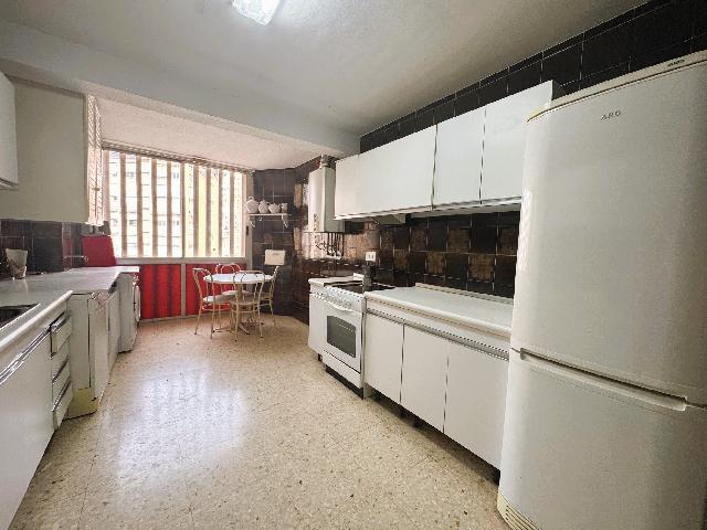 Imagen 7 Inmueble 300969 - Piso en venta en Benidorm / Avenida Europa. Benidorm.