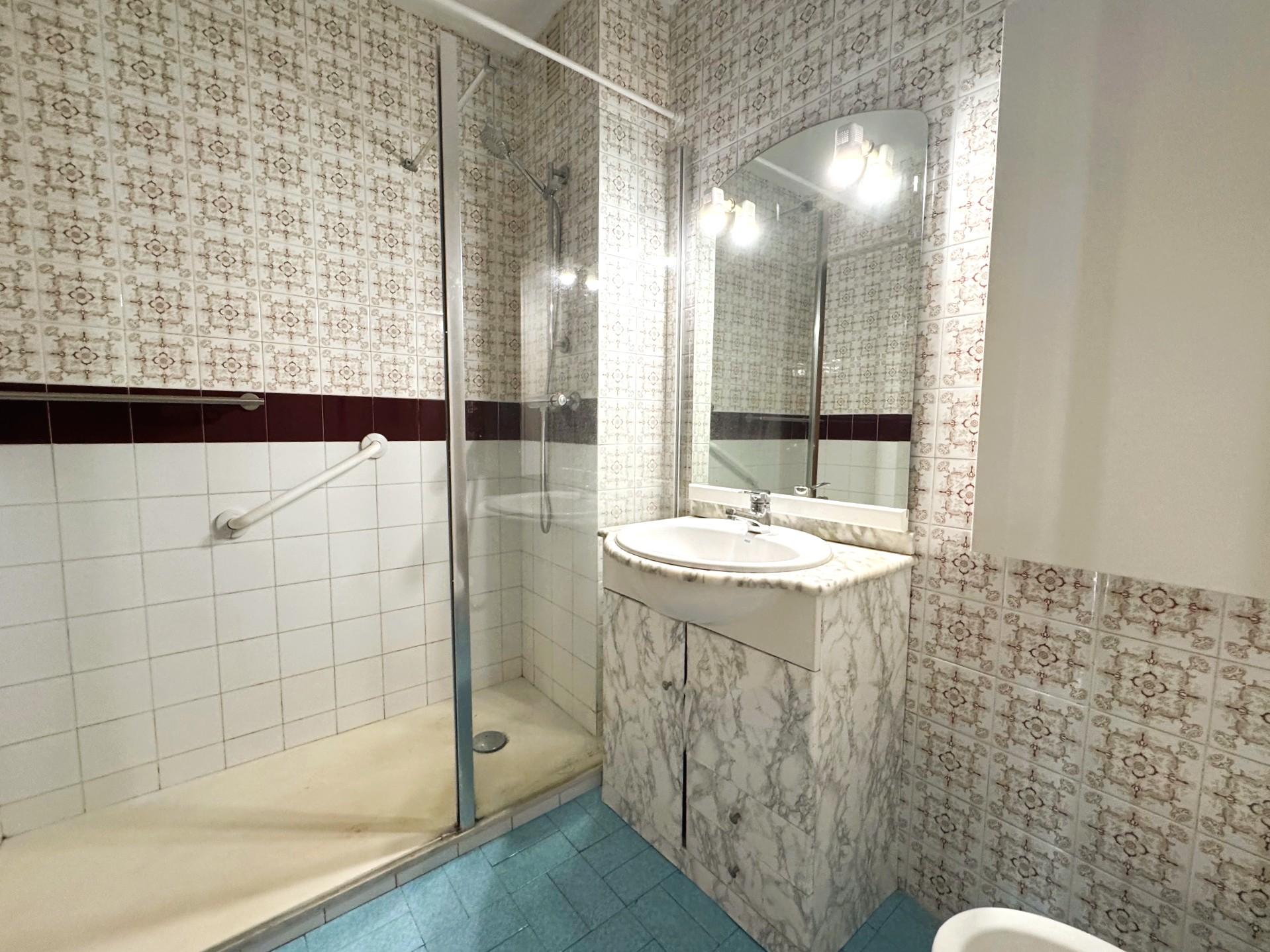 Imagen 12 Piso en venta en Leioa / Cerca del metro de las arenas en pinueta