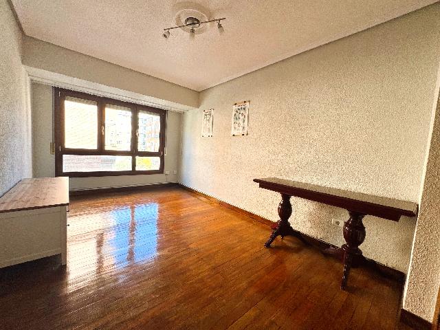 Imagen 6 Inmueble 301580 - Piso en venta en Leioa / Cerca del metro de las arenas en pinueta