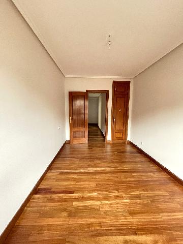 Imagen 18 Inmueble 302393 - Piso en venta en Leioa / Artaza pinosolo cerca de sanitas