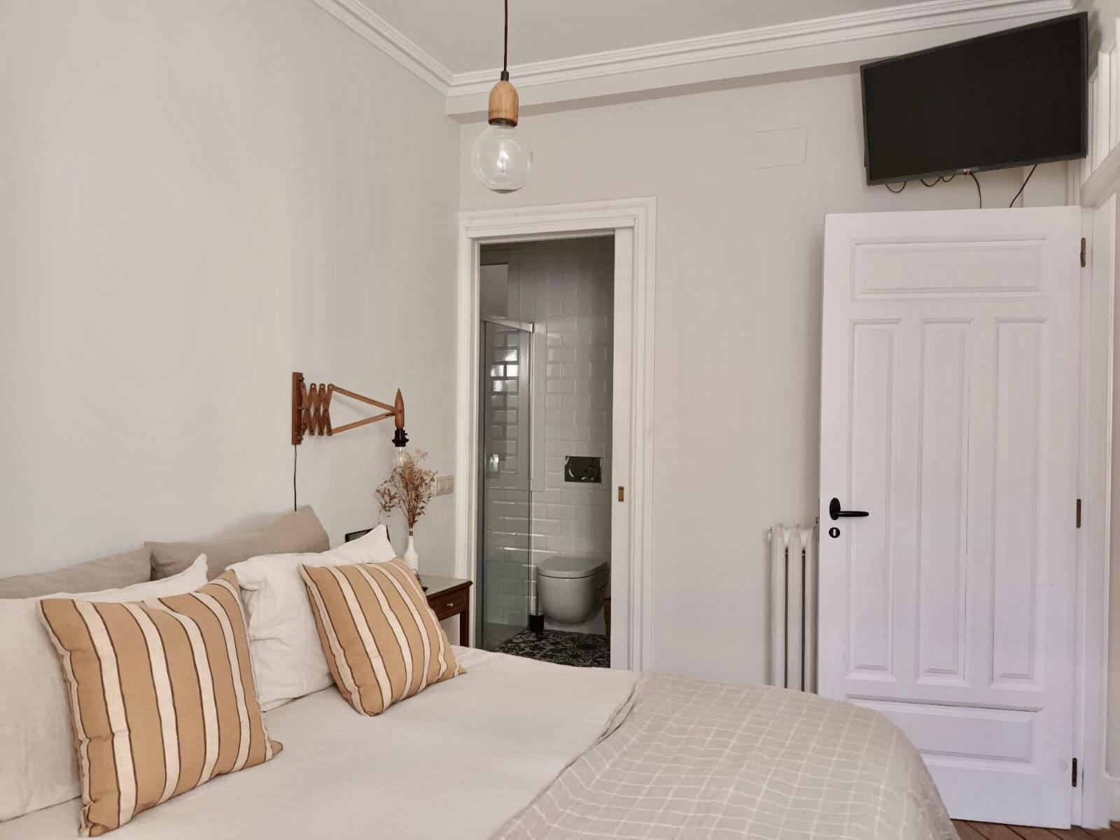 Imagen 12 Piso en venta en Donostia-San Sebastián / Calle Larramendi, centro