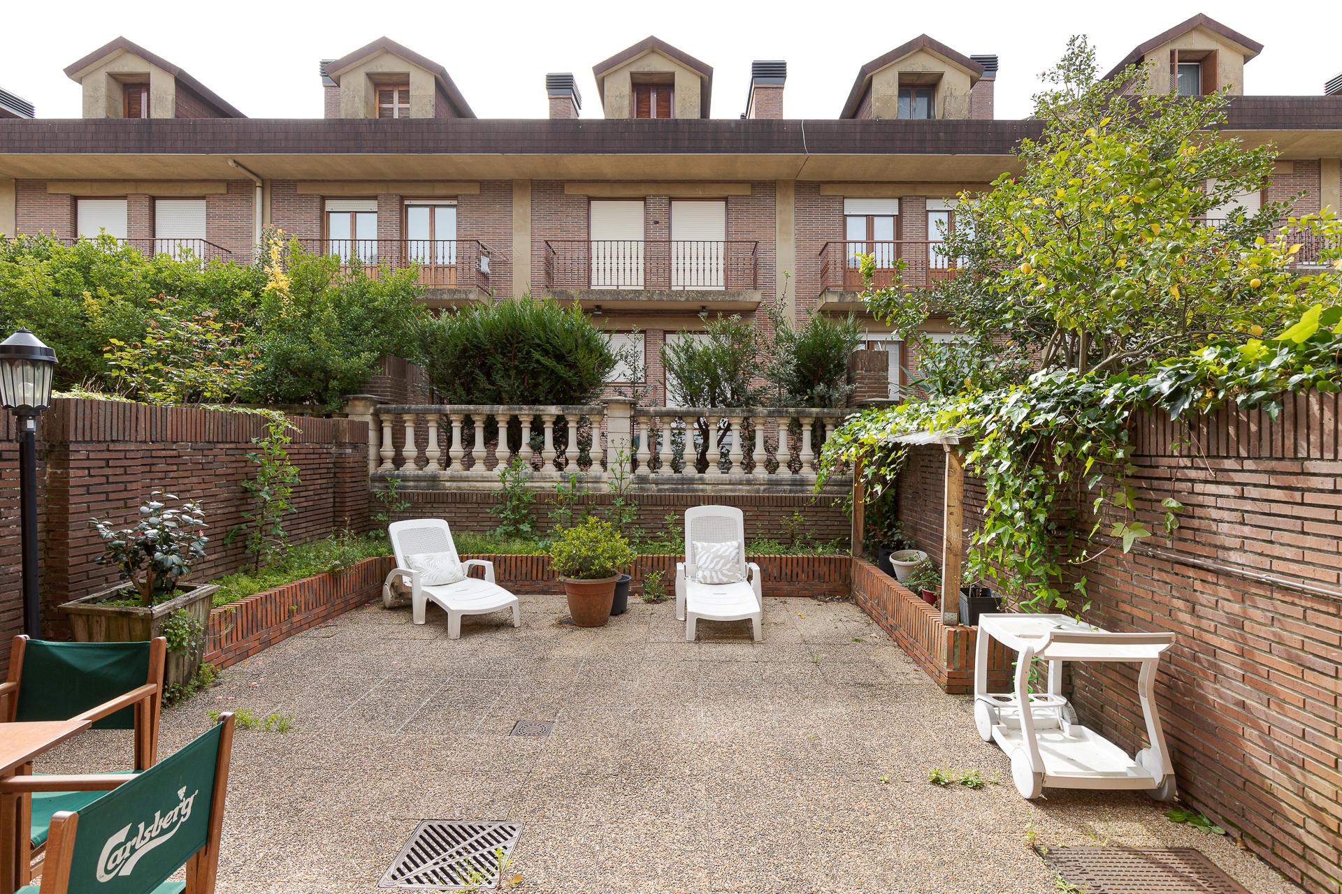Imagen 15 Casa Adosada en alquiler en Donostia-San Sebastián / Barrio de Egia,Donostia
