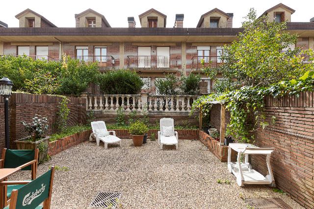 Imagen 15 Inmueble 296104 - Casa Adosada en alquiler en Donostia-San Sebastián / Barrio de Egia,Donostia