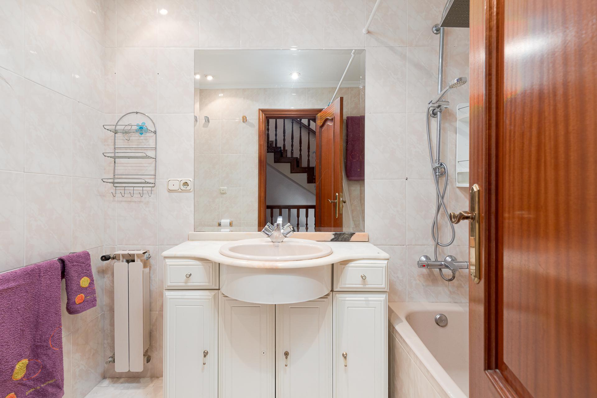 Imagen 20 Casa Adosada en alquiler en Donostia-San Sebastián / Barrio de Egia,Donostia