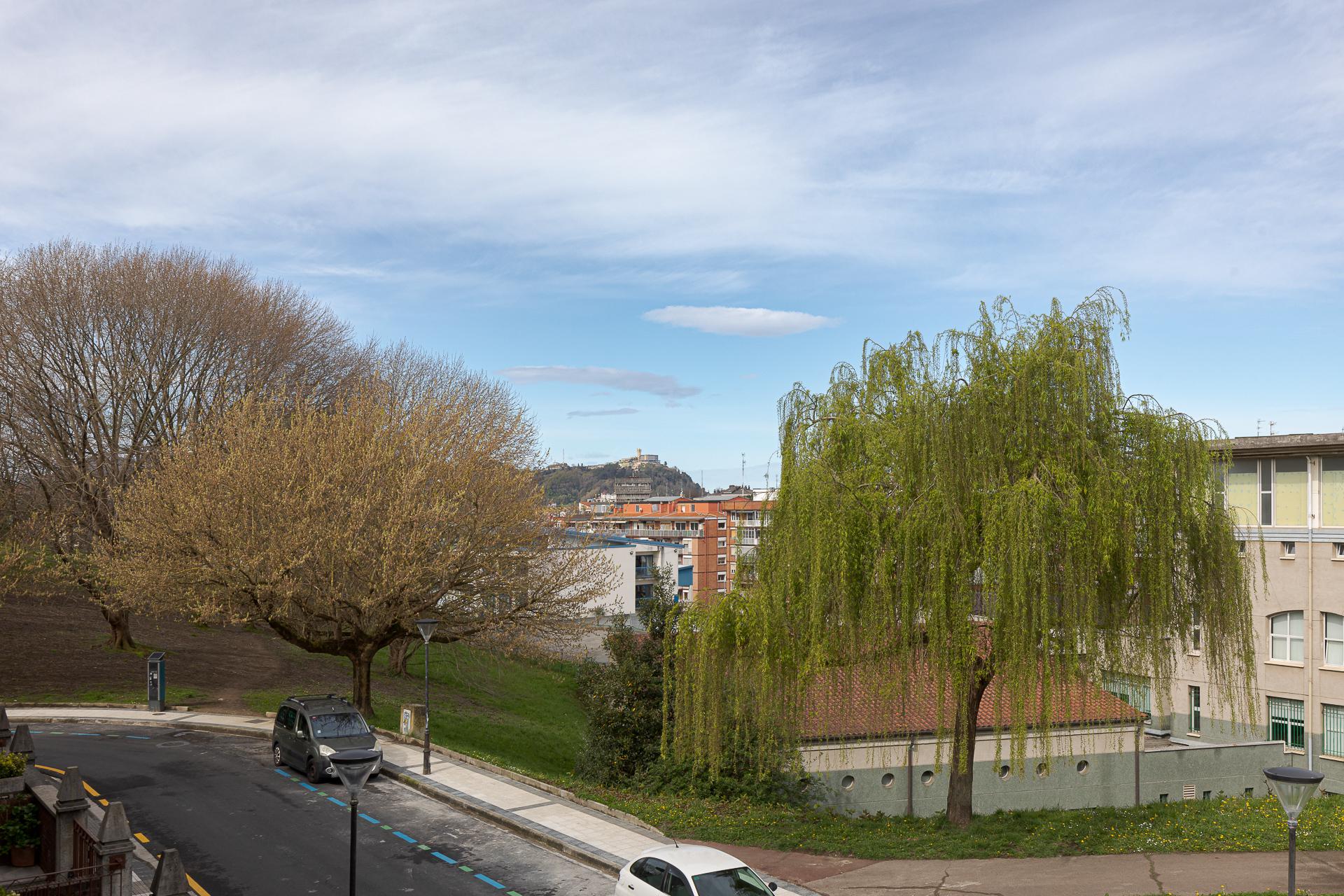 Imagen 23 Casa Adosada en alquiler en Donostia-San Sebastián / Barrio de Egia,Donostia