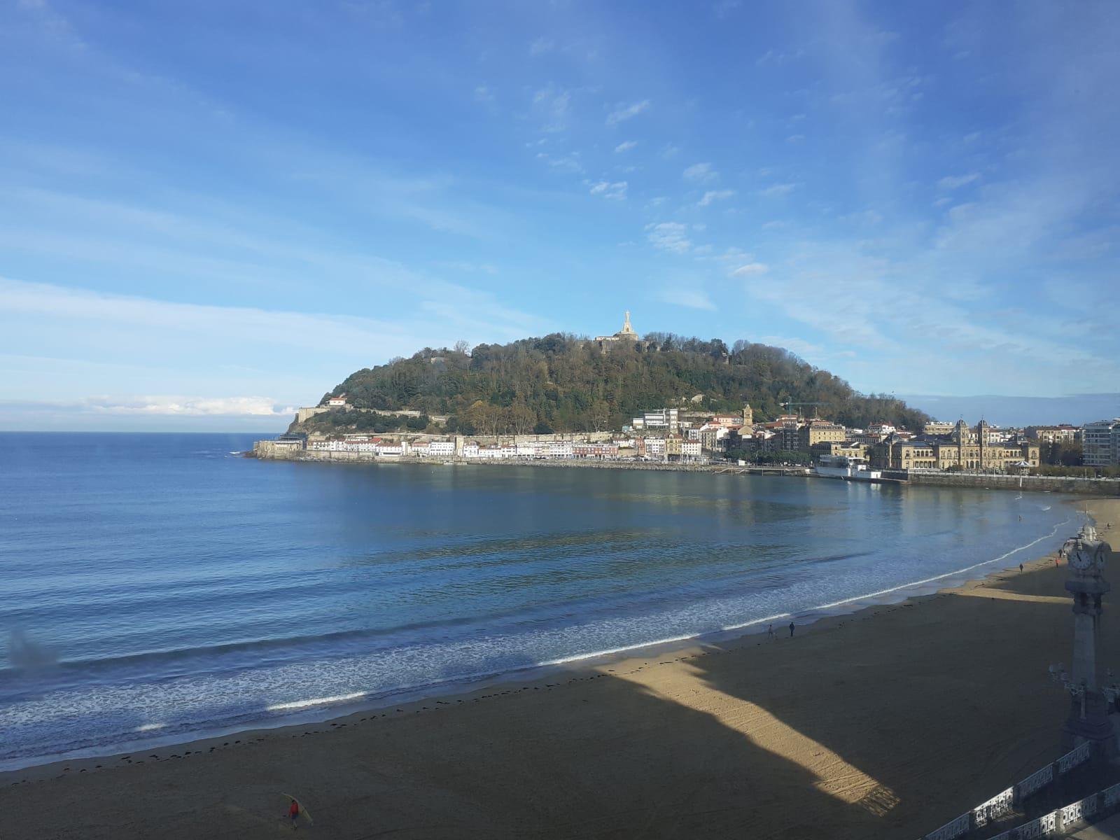 Imagen 10 Piso en venta en Donostia-San Sebastián / Calle Zubieta, a 25m de la Playa de la Concha