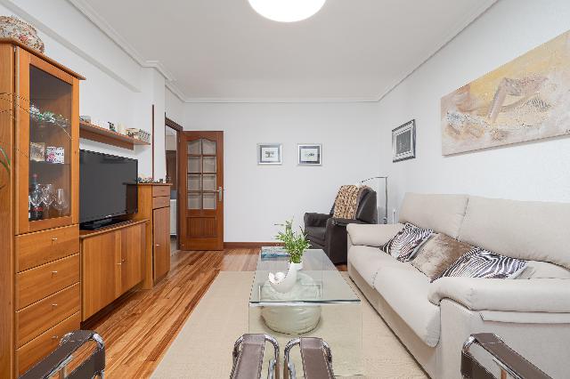 Imagen 22 Inmueble 299708 - Casa en venta en Lasarte-oria / Lasarte, Gipuzkoa