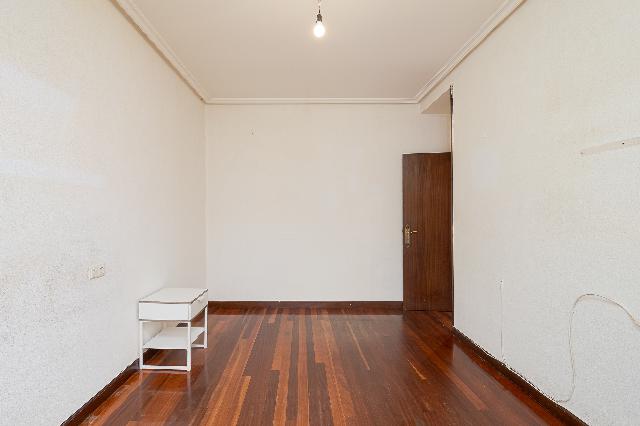 Imagen 5 Inmueble 300185 - Piso en venta en Donostia-San Sebastián / Centro, Donostia