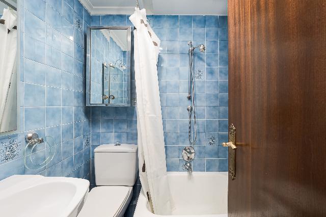 Imagen 21 Inmueble 300185 - Piso en venta en Donostia-San Sebastián / Centro, Donostia