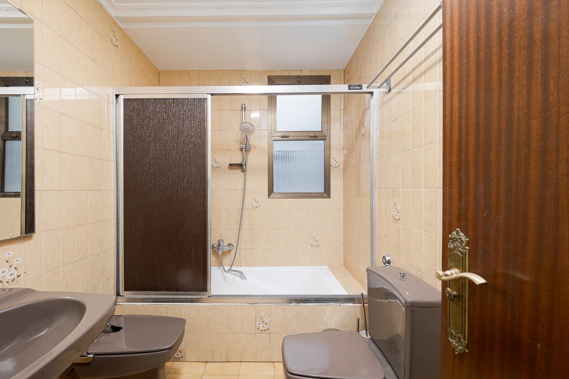 Imagen 23 Piso en venta en Donostia-San Sebastián / Centro, Donostia