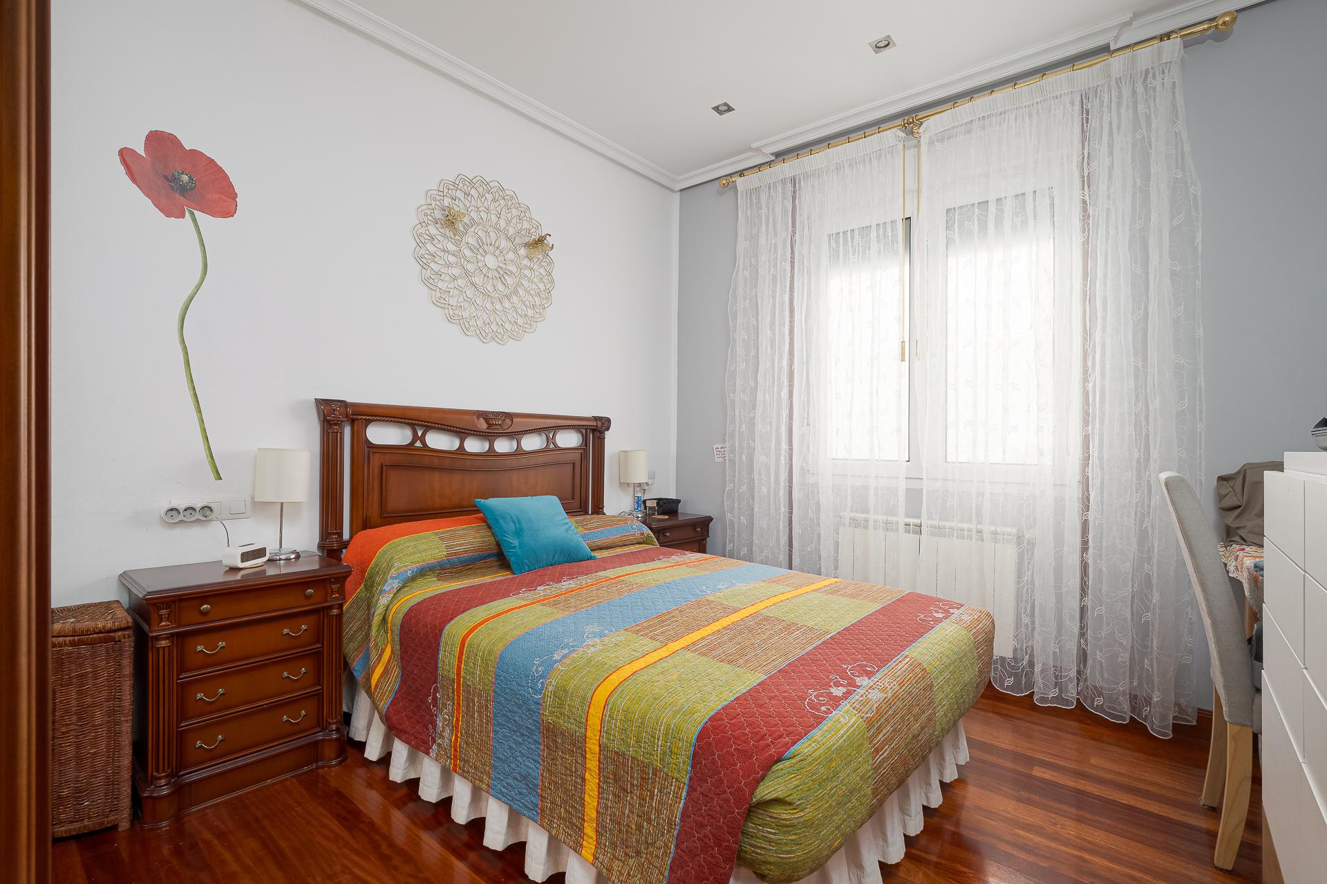 Imagen 4 Piso en venta en Donostia-San Sebastián / Barrio de Egia, Donostia