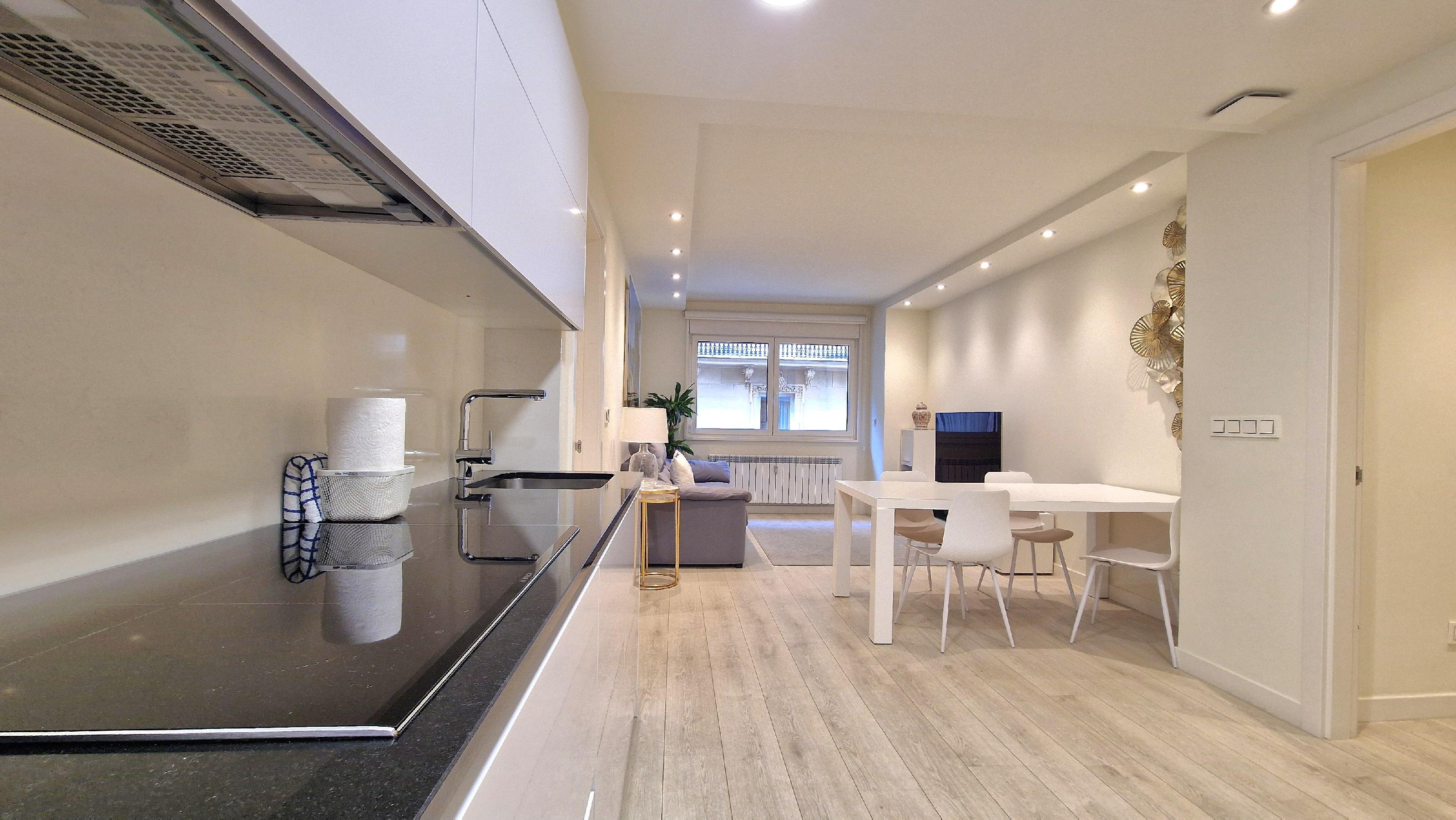 Imagen 9 Piso en venta en Donostia-San Sebastián / Calle Arrasate, centro