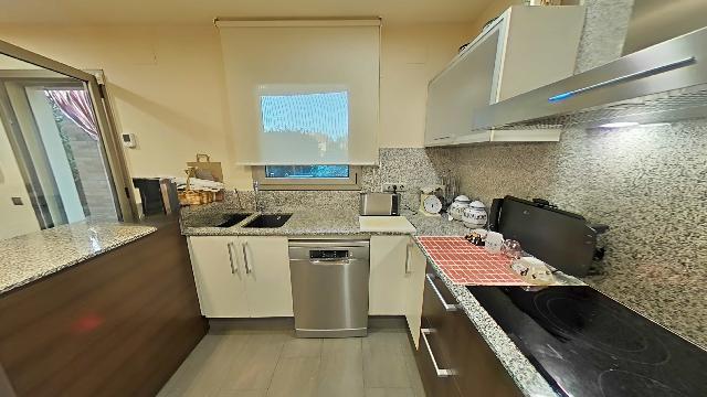 Imagen 10 Inmueble 288294 - Casa Pareada en venta en Sant Cugat Sesgarrigues / Centre de la població