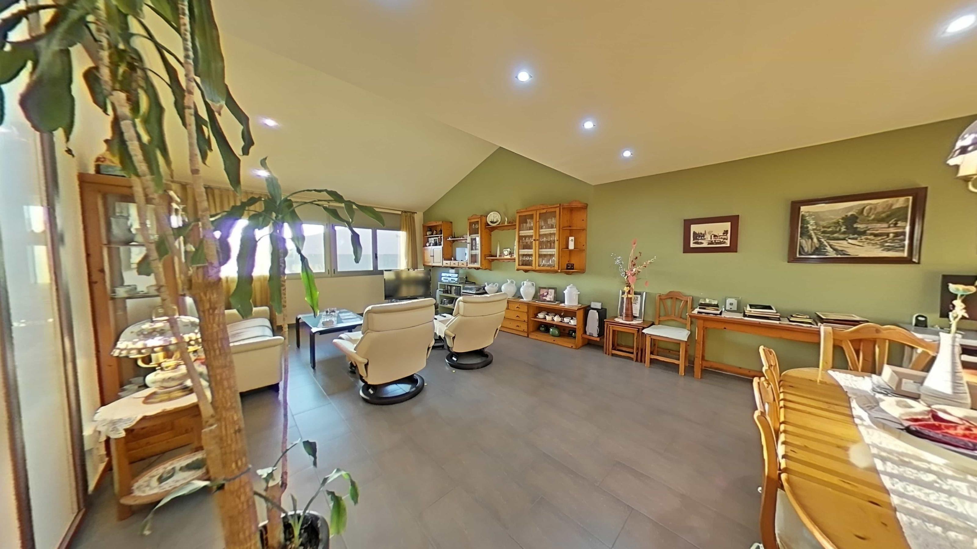 Imagen 1 Casa Pareada en venta en Sant Cugat Sesgarrigues / Centre de la població