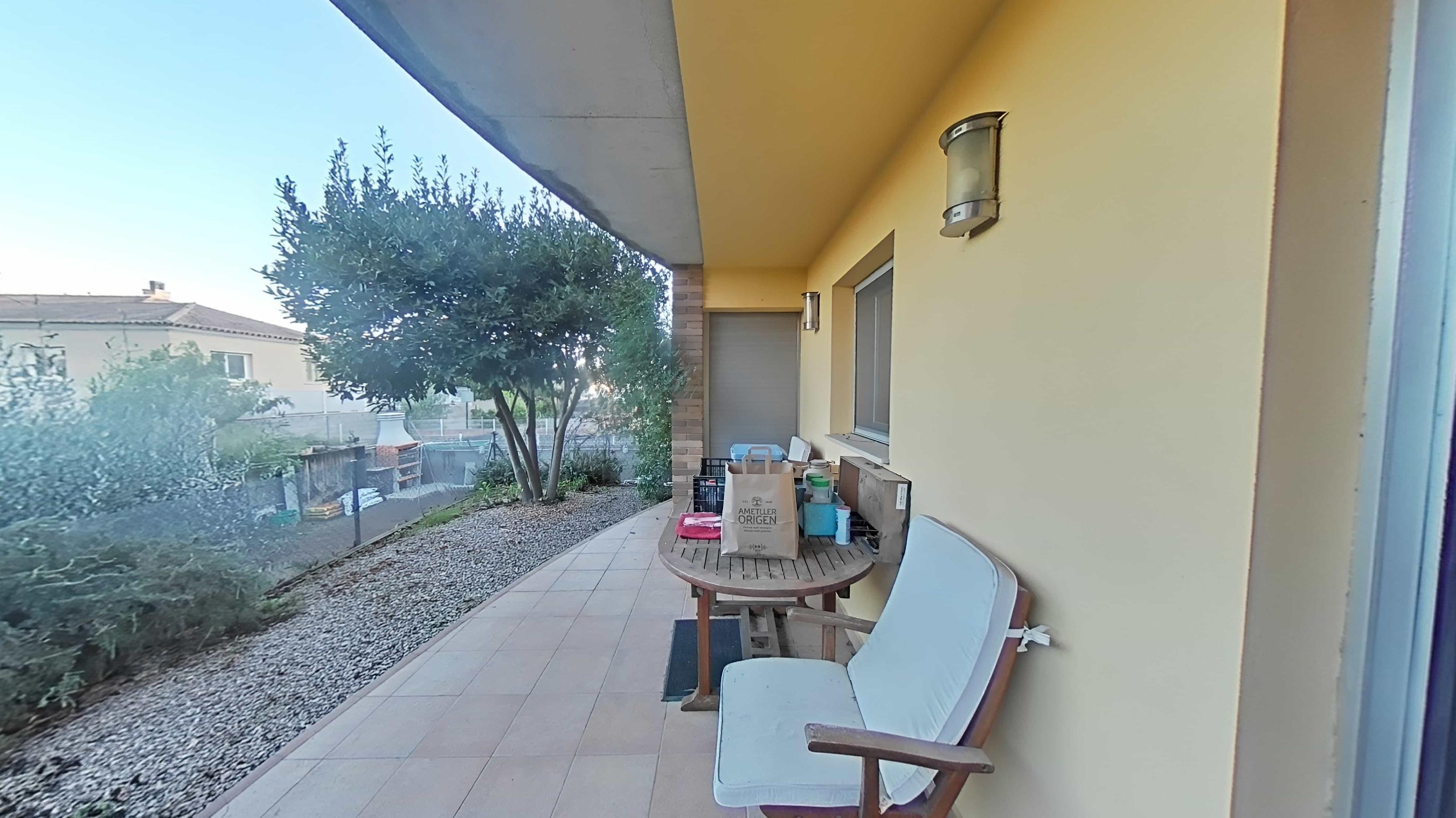 Imagen 35 Casa Pareada en venta en Sant Cugat Sesgarrigues / Centre de la població