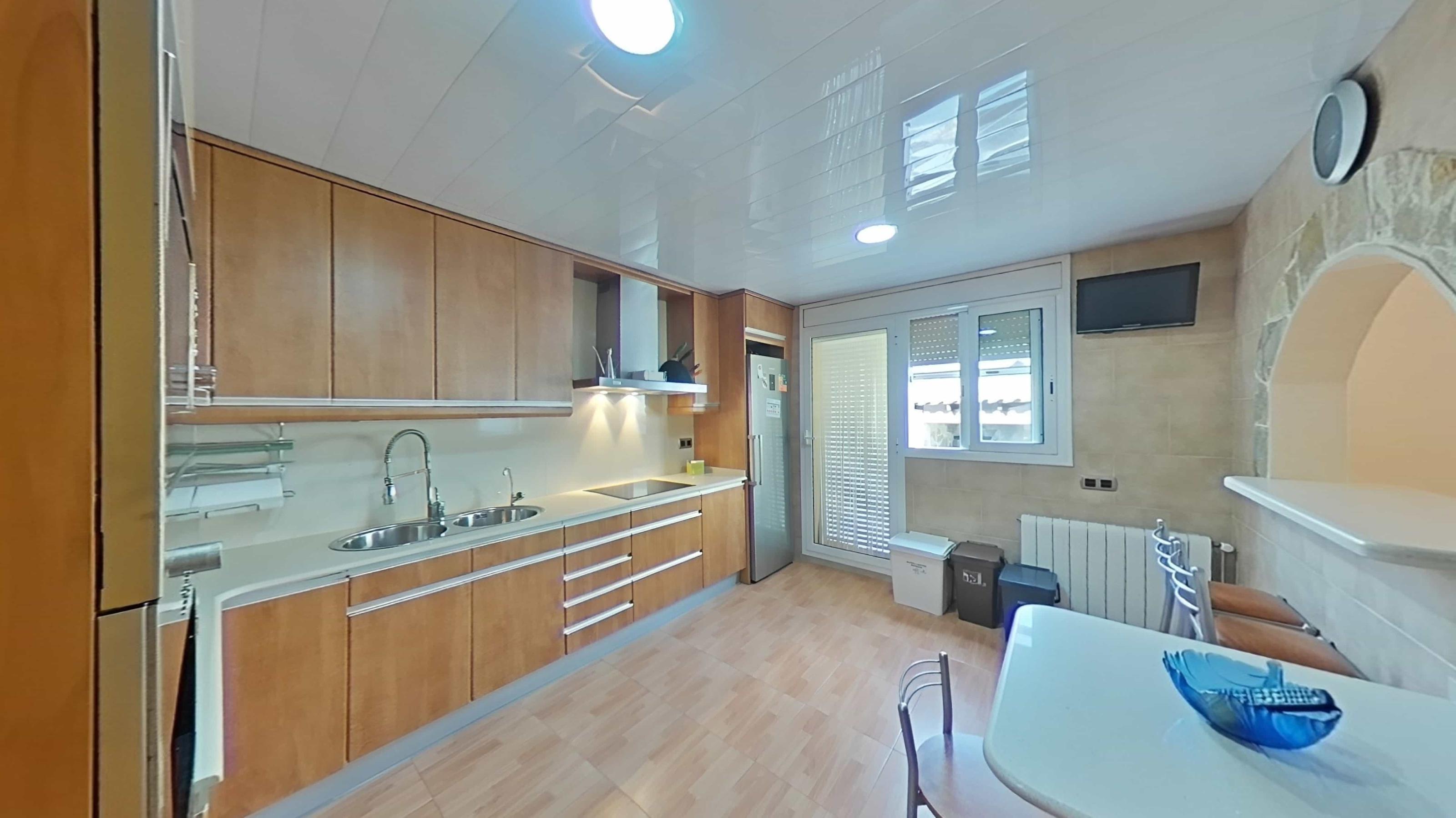 Imagen 8 Casa en venta en Olèrdola / A la entrada de la Urbanización Can Trabal