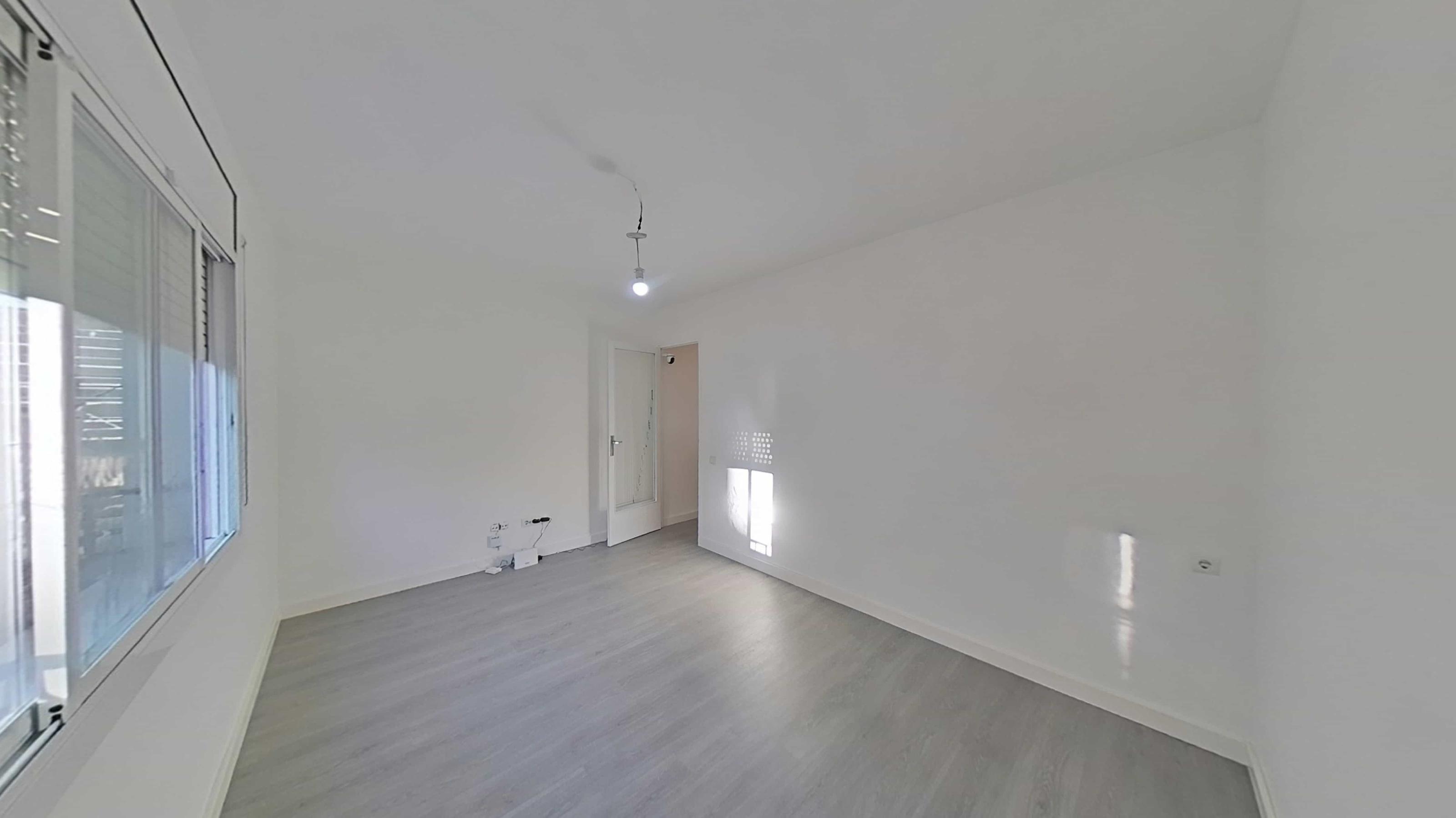 Imagen 1 Piso en venta en Vilafranca Del Penedès / Próximo al Hospital Comarcal.