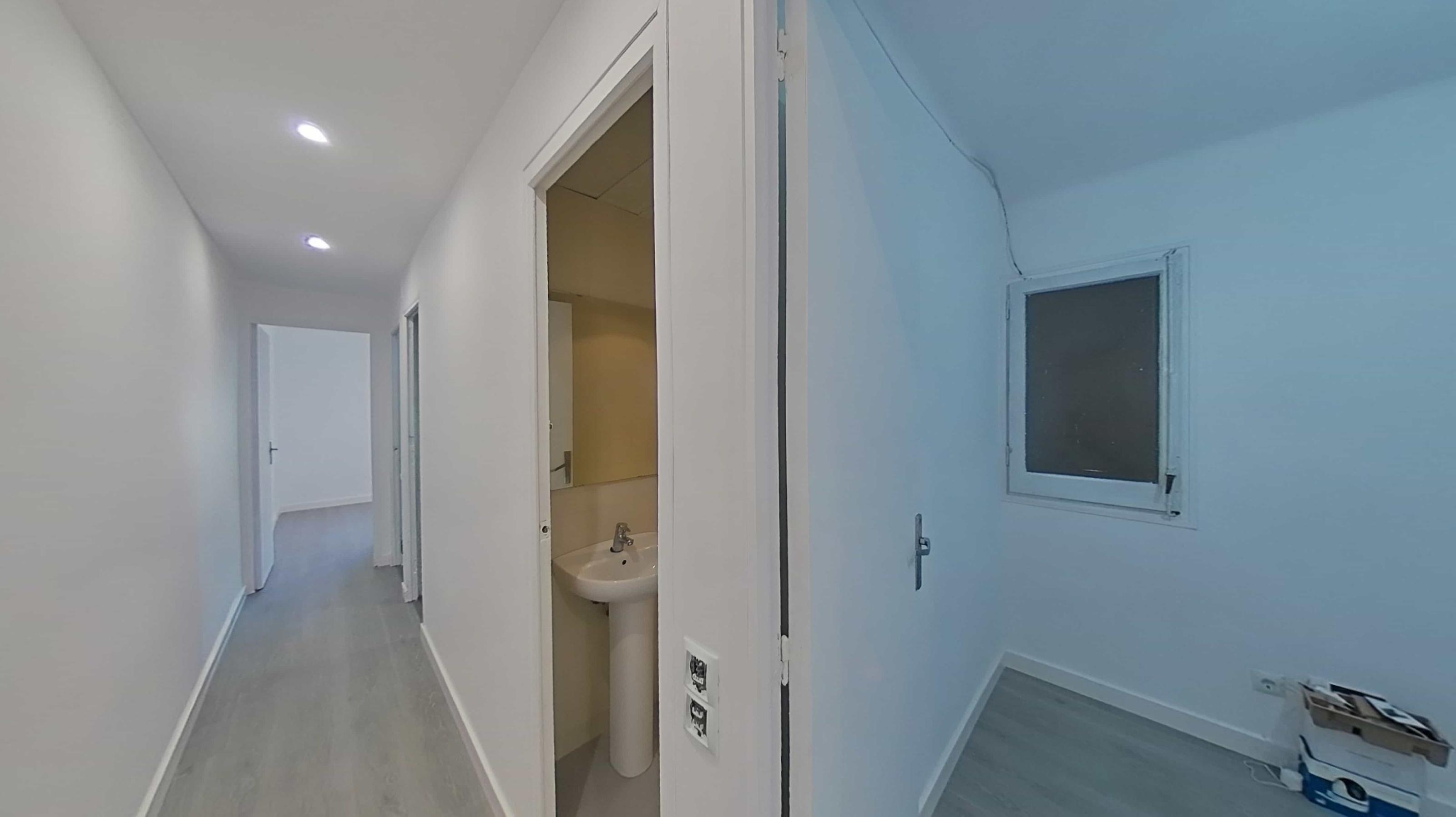 Imagen 14 Piso en venta en Vilafranca Del Penedès / Próximo al Hospital Comarcal.
