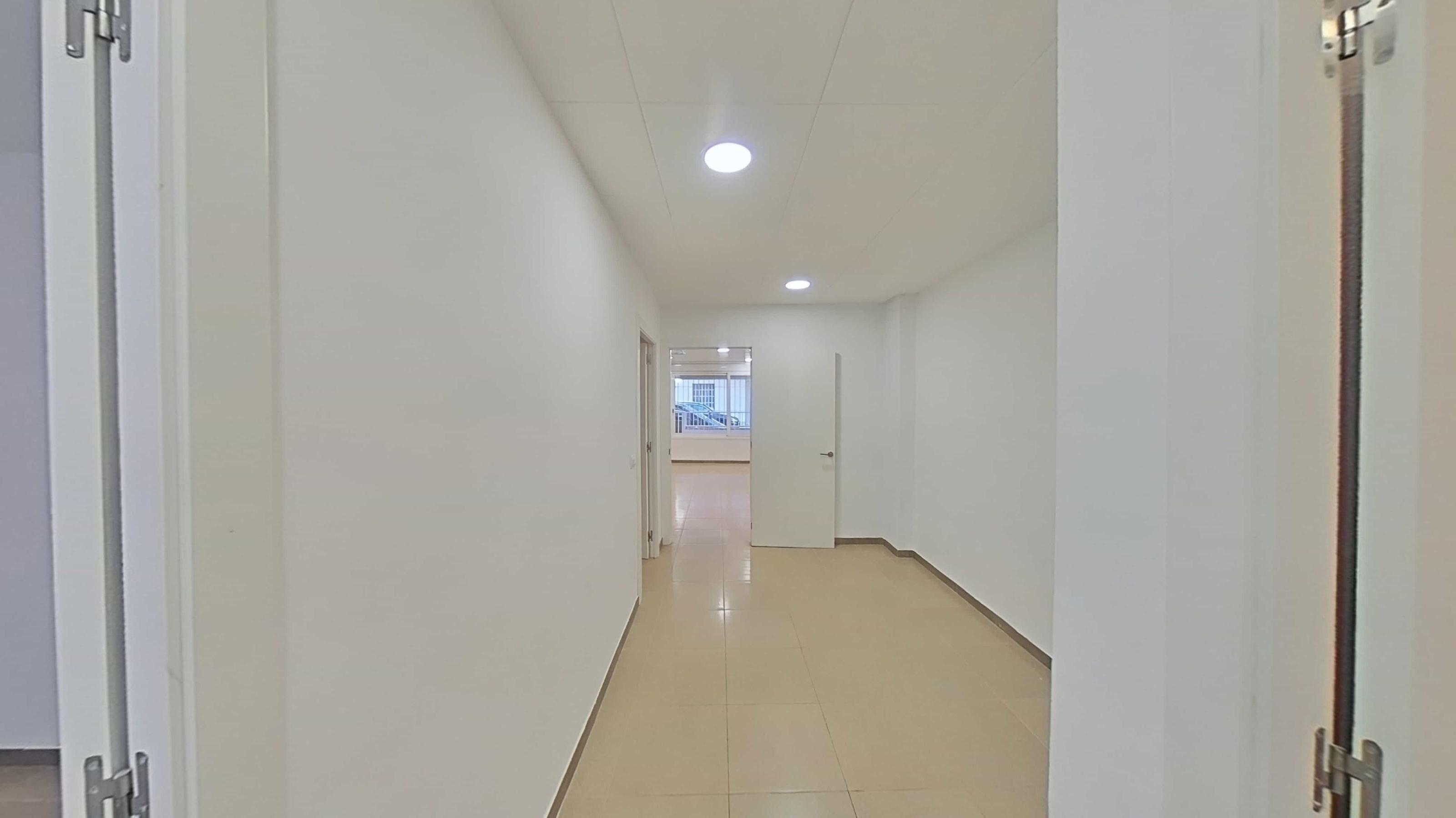 Imagen 15 Planta Baja en venta en Vilafranca Del Penedès / Próximo al campo de fútbol 