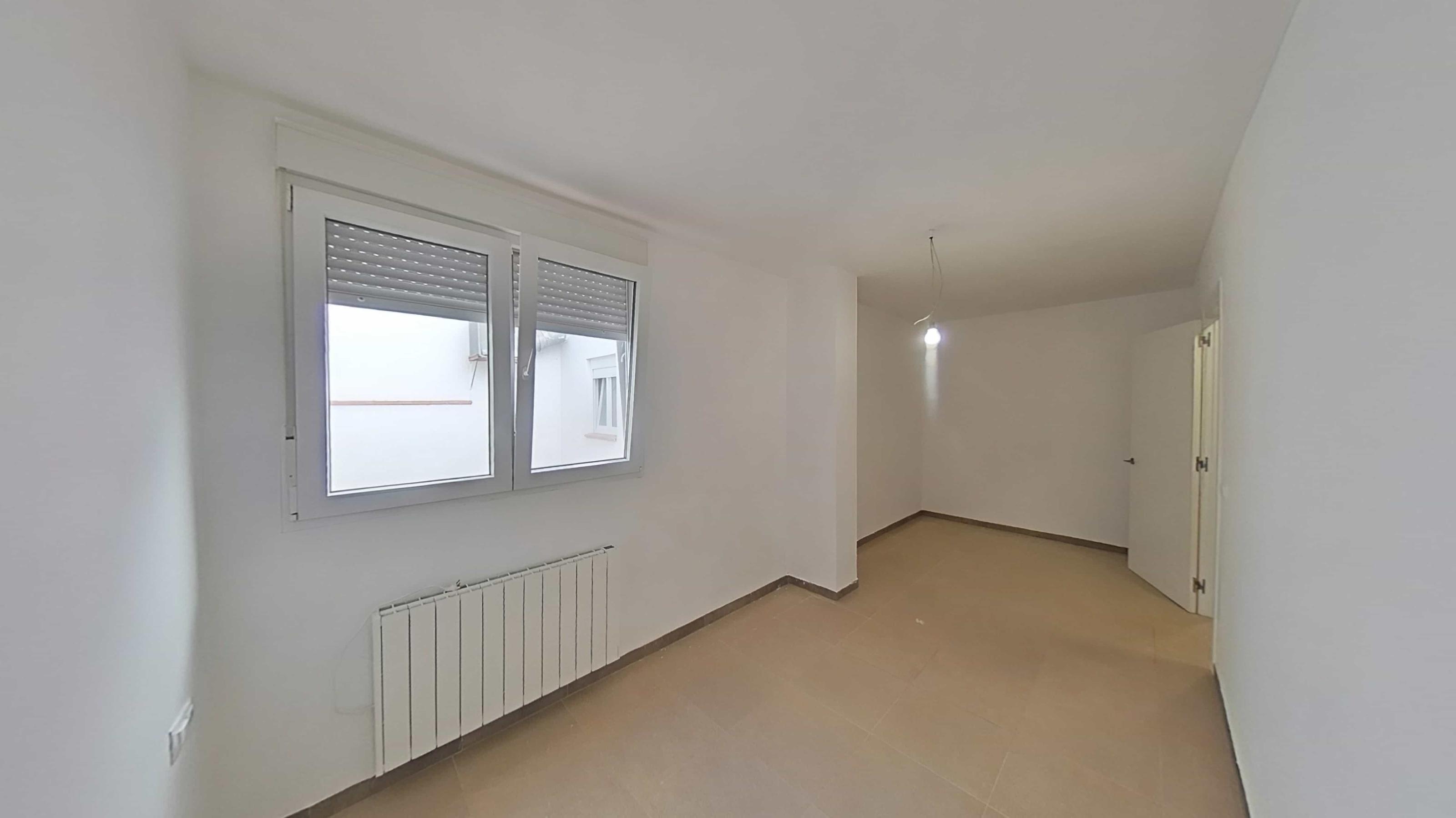 Imagen 4 Planta Baja en venta en Vilafranca Del Penedès / Próximo al campo de fútbol 