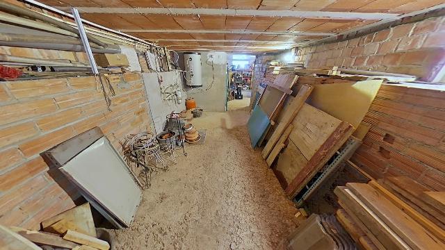 Imagen 25 Inmueble 299020 - Casa en venta en Torrelles De Foix / Ubicada en la Avenida principal de Can Coral.