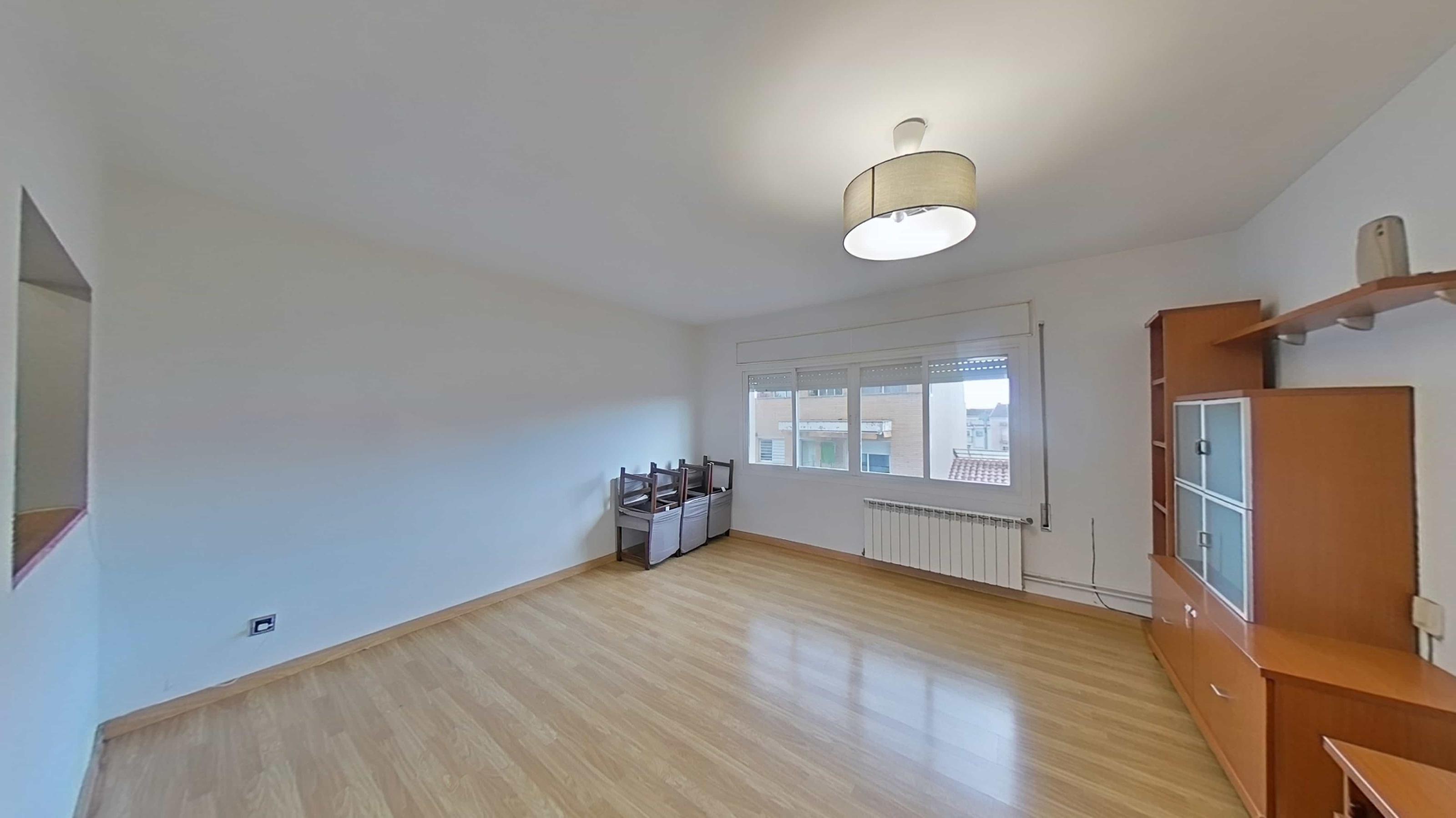 Imagen 4 Piso en venta en Vilafranca Del Penedès / Próximo al campo de fútbol 