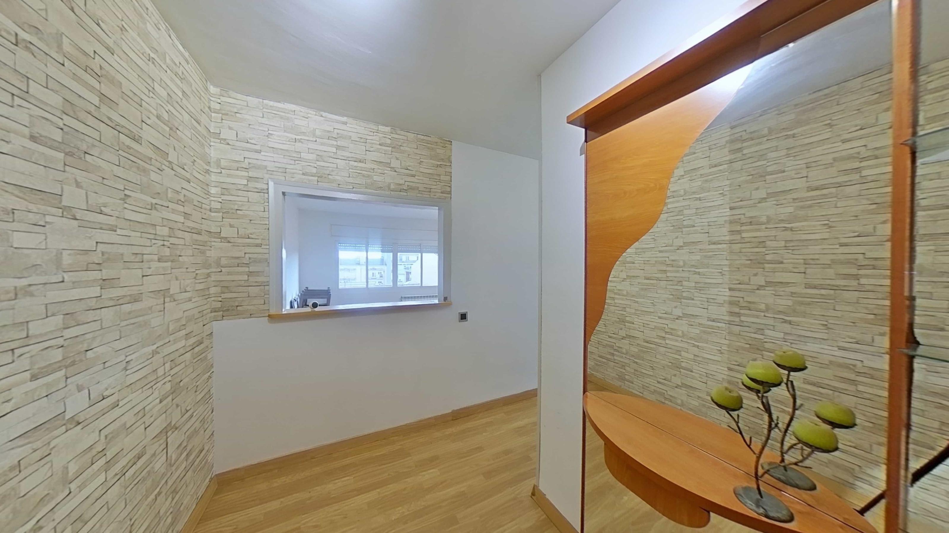 Imagen 2 Piso en venta en Vilafranca Del Penedès / Próximo al campo de fútbol 