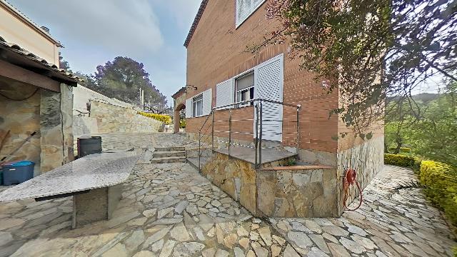 Imagen 35 Inmueble 302209 - Casa en venta en Olèrdola / A la entrada de la Urbanización Can Trabal