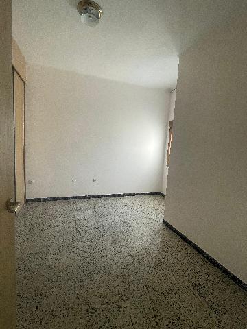 Imagen 4 Inmueble 295467 - Apartamento en venta en Hospitalet De Llobregat (L´) / Junto al metro santa eulalia linea 1