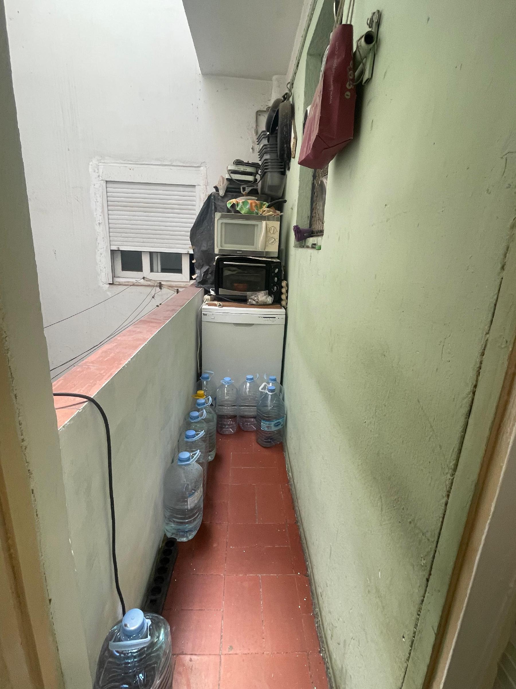 Imagen 5 Apartamento en venta en Hospitalet De Llobregat L´ / Junto al metro santa eulalia linea 1