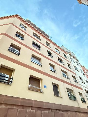 Imagen 1 Inmueble 298538 - Piso en venta en Hospitalet De Llobregat (L´) / A solo10 minutos del Mercado de Collblanc