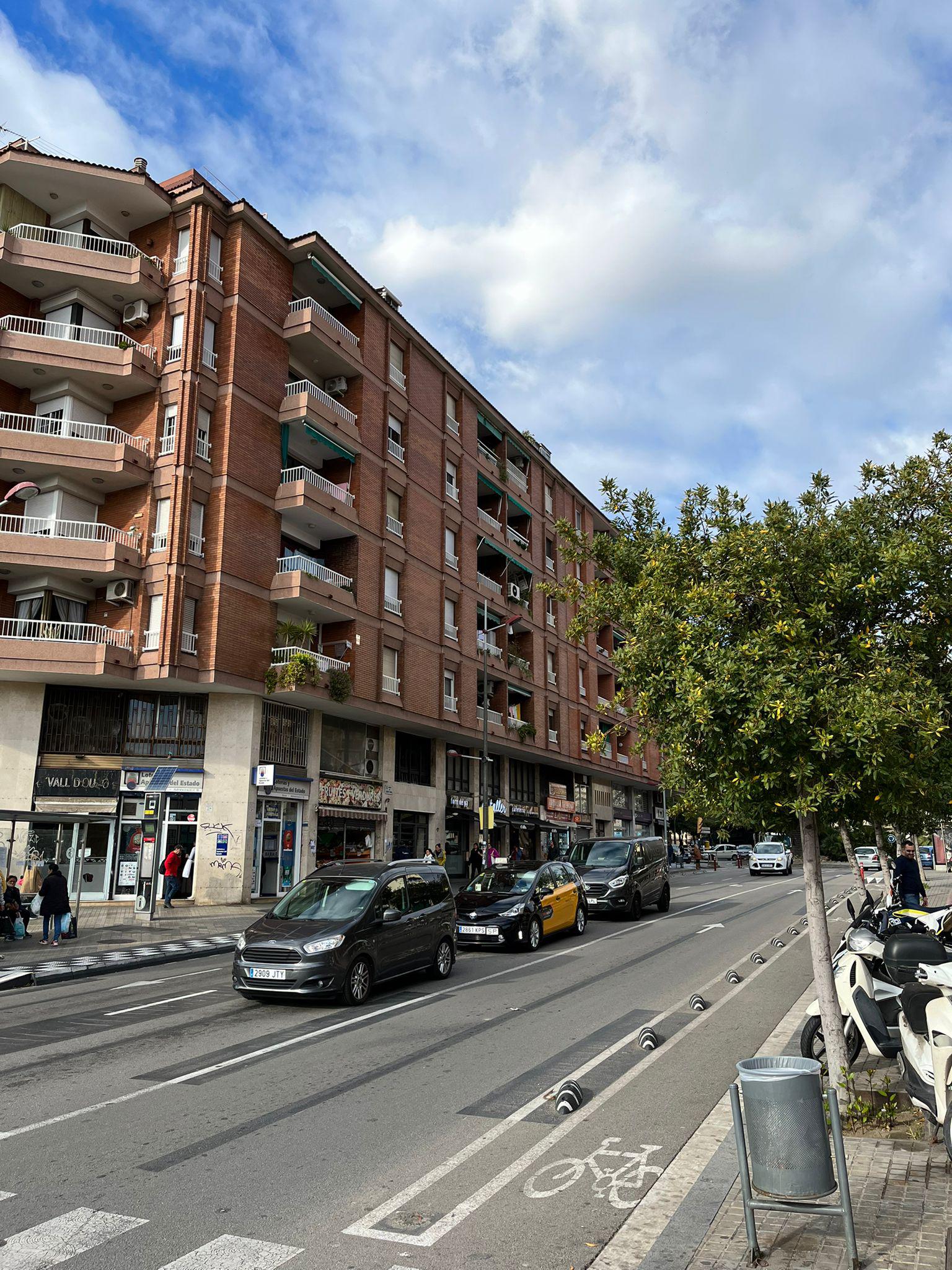 Imagen 20 Piso en venta en Hospitalet De Llobregat L´ / A solo10 minutos del Mercado de Collblanc