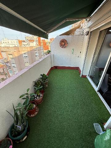 Imagen 1 Inmueble 299231 - Ático en venta en Hospitalet De Llobregat (L´) / A tan solo una calle de Barcelona(calle R...