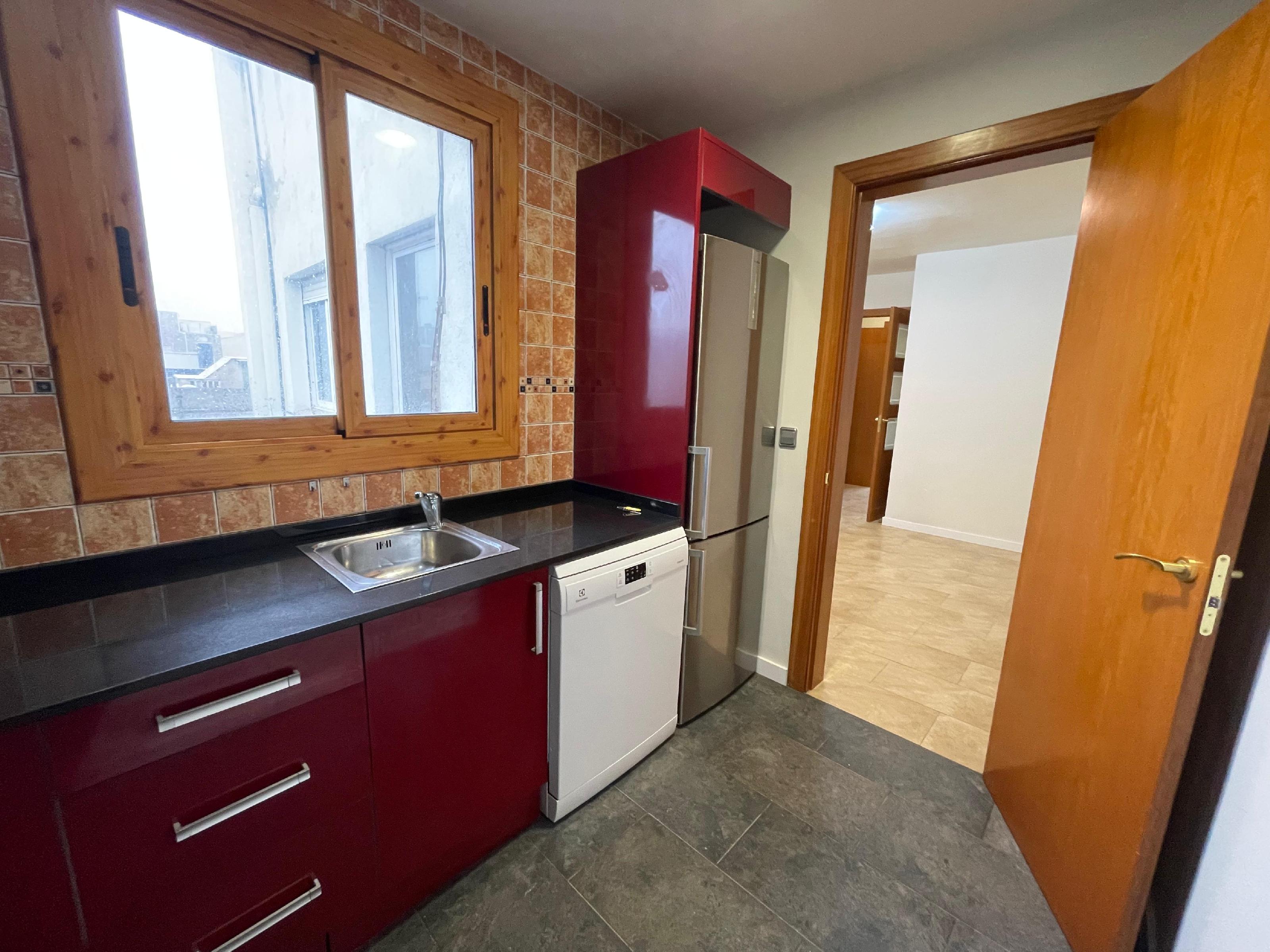 Imagen 1 Ático en venta en Badalona / Sant Crist Badadlona