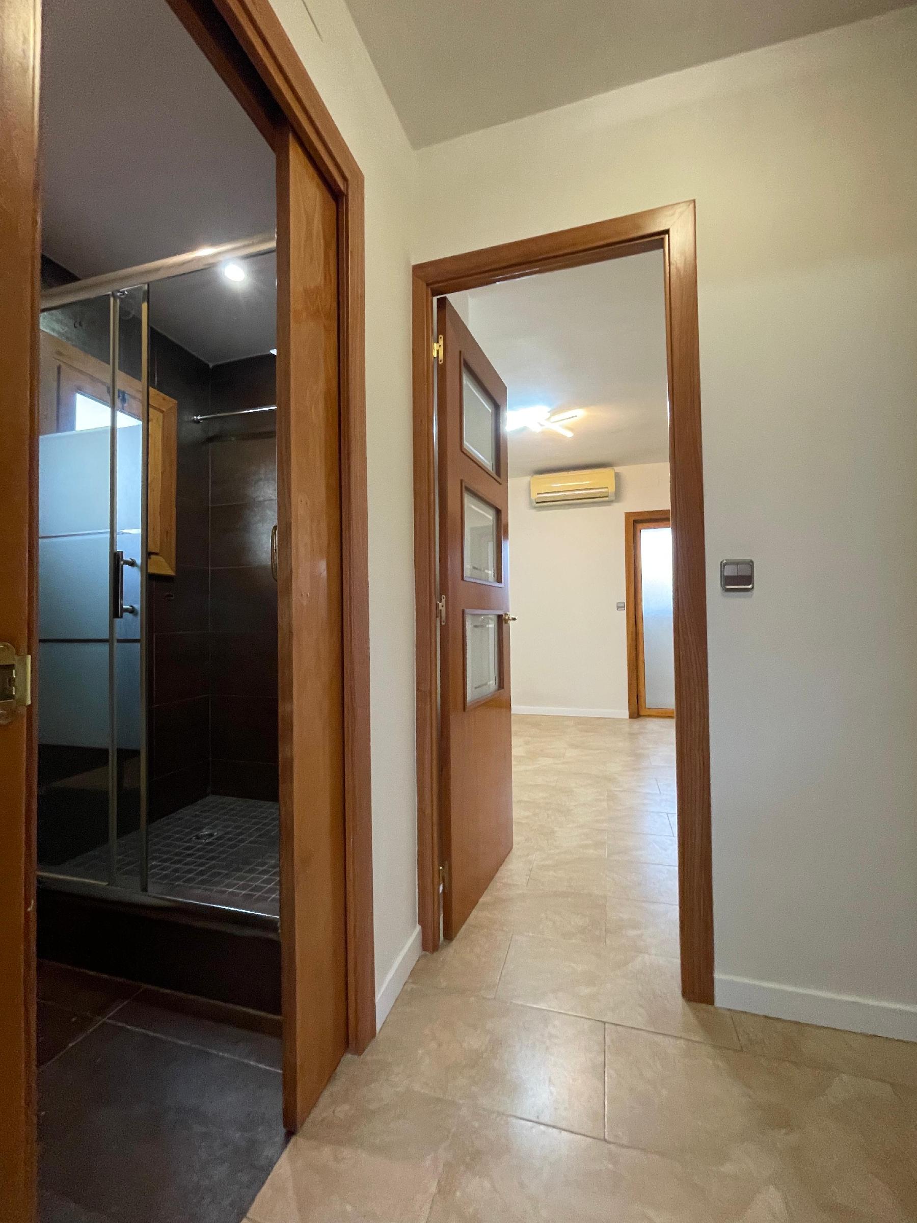 Imagen 16 Ático en venta en Badalona / Sant Crist Badadlona