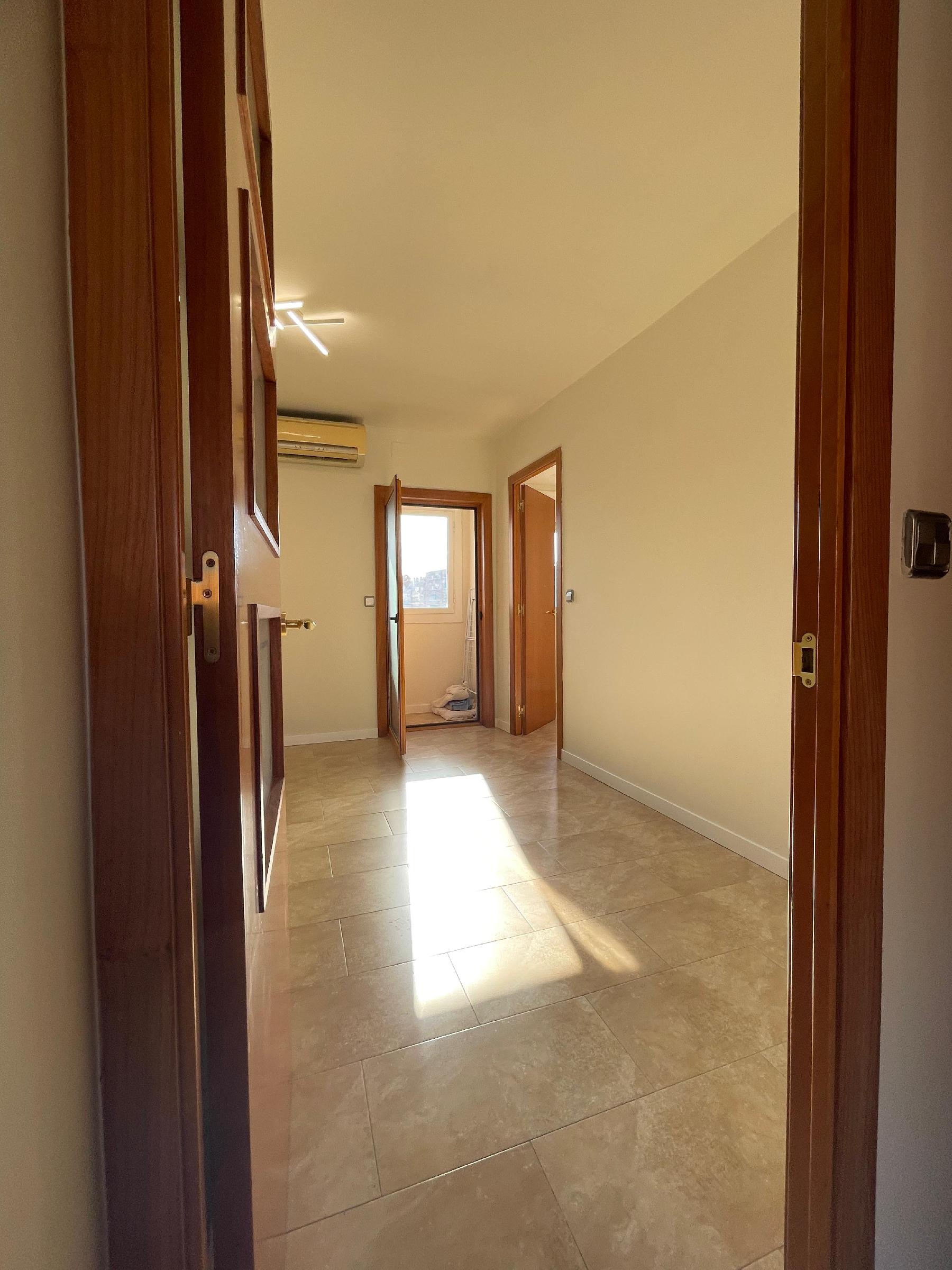 Imagen 6 Ático en venta en Badalona / Sant Crist Badadlona