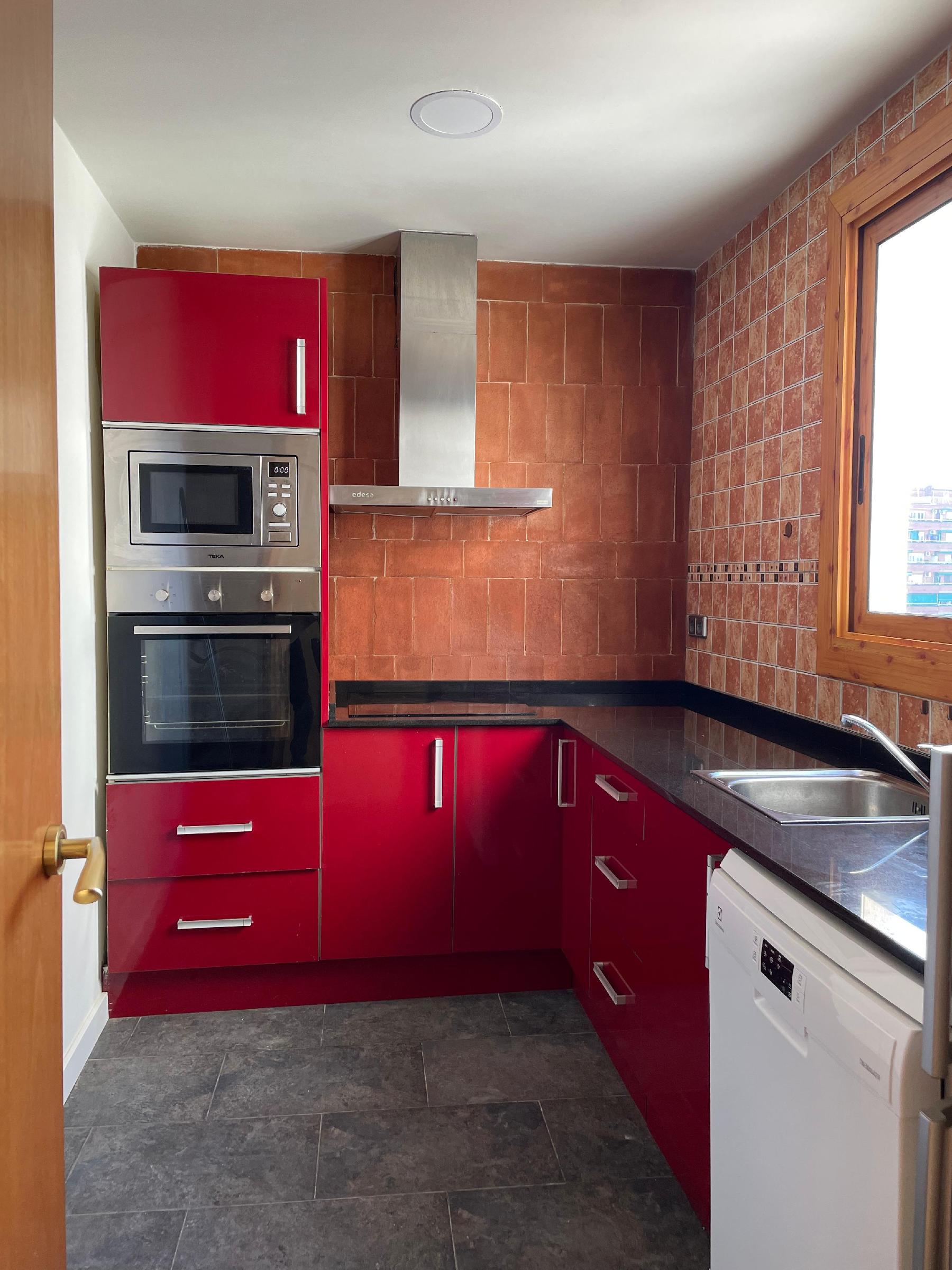 Imagen 12 Ático en venta en Badalona / Sant Crist Badadlona