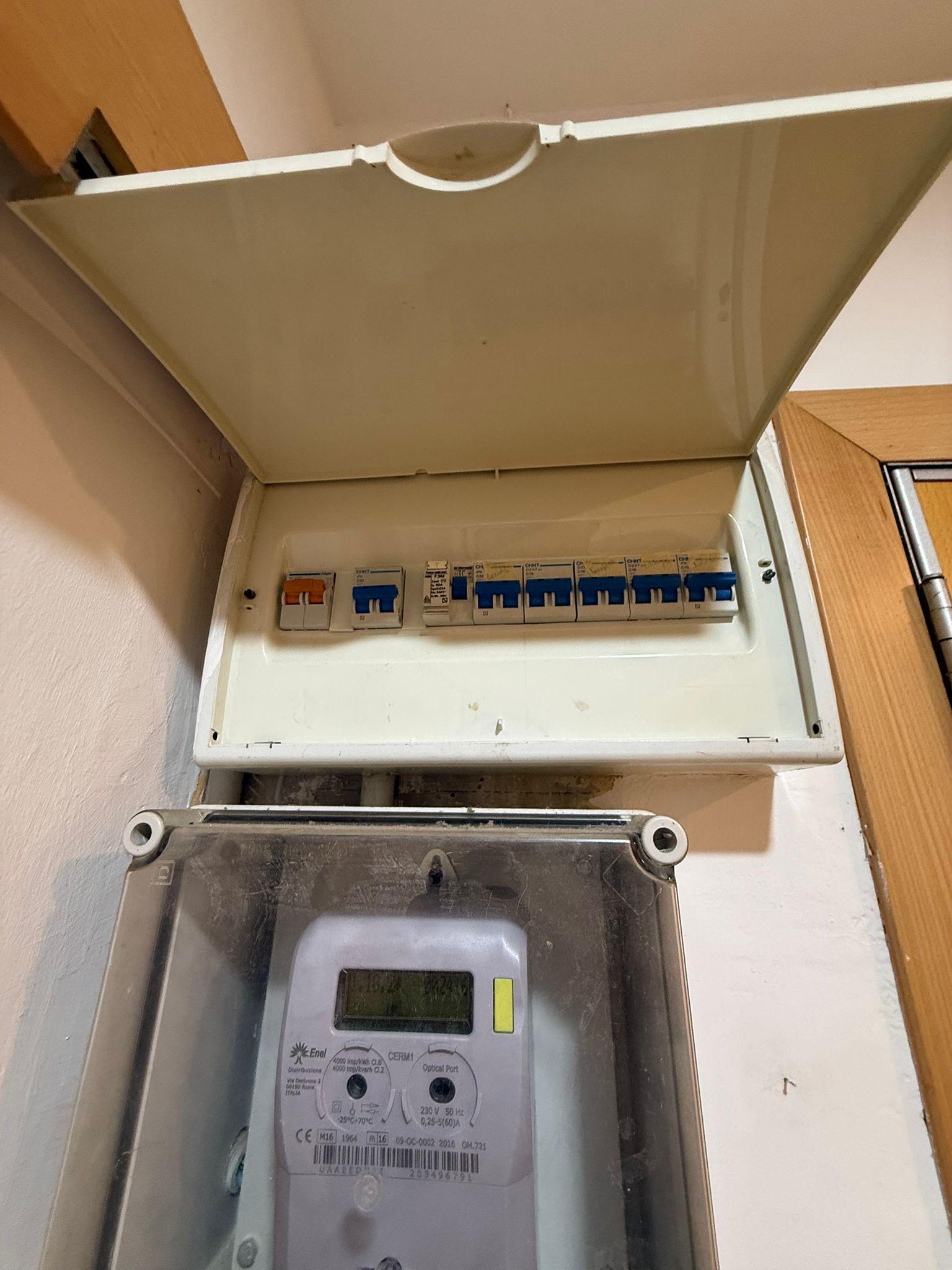 Imagen 13 Piso en venta en Hospitalet De Llobregat L´ / A solo 8 minutos hasta el Mercado de Collblanc