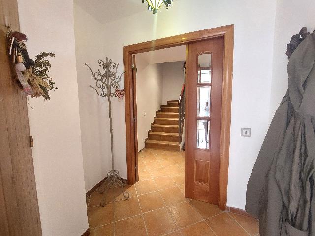 Imagen 11 Inmueble 282159 - Casa en venta en Olesa De Montserrat / Zona Casc antic 