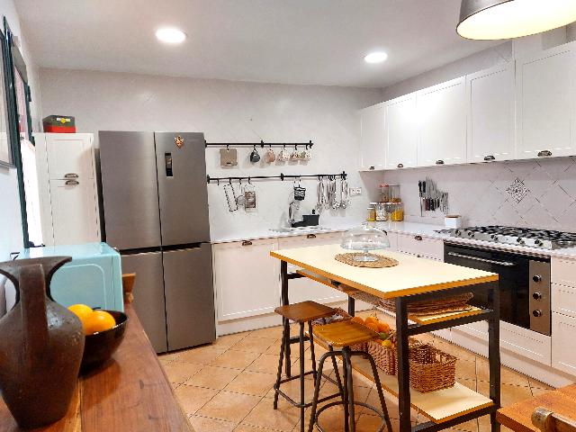Imagen 10 Inmueble 282159 - Casa en venta en Olesa De Montserrat / Zona Casc antic 