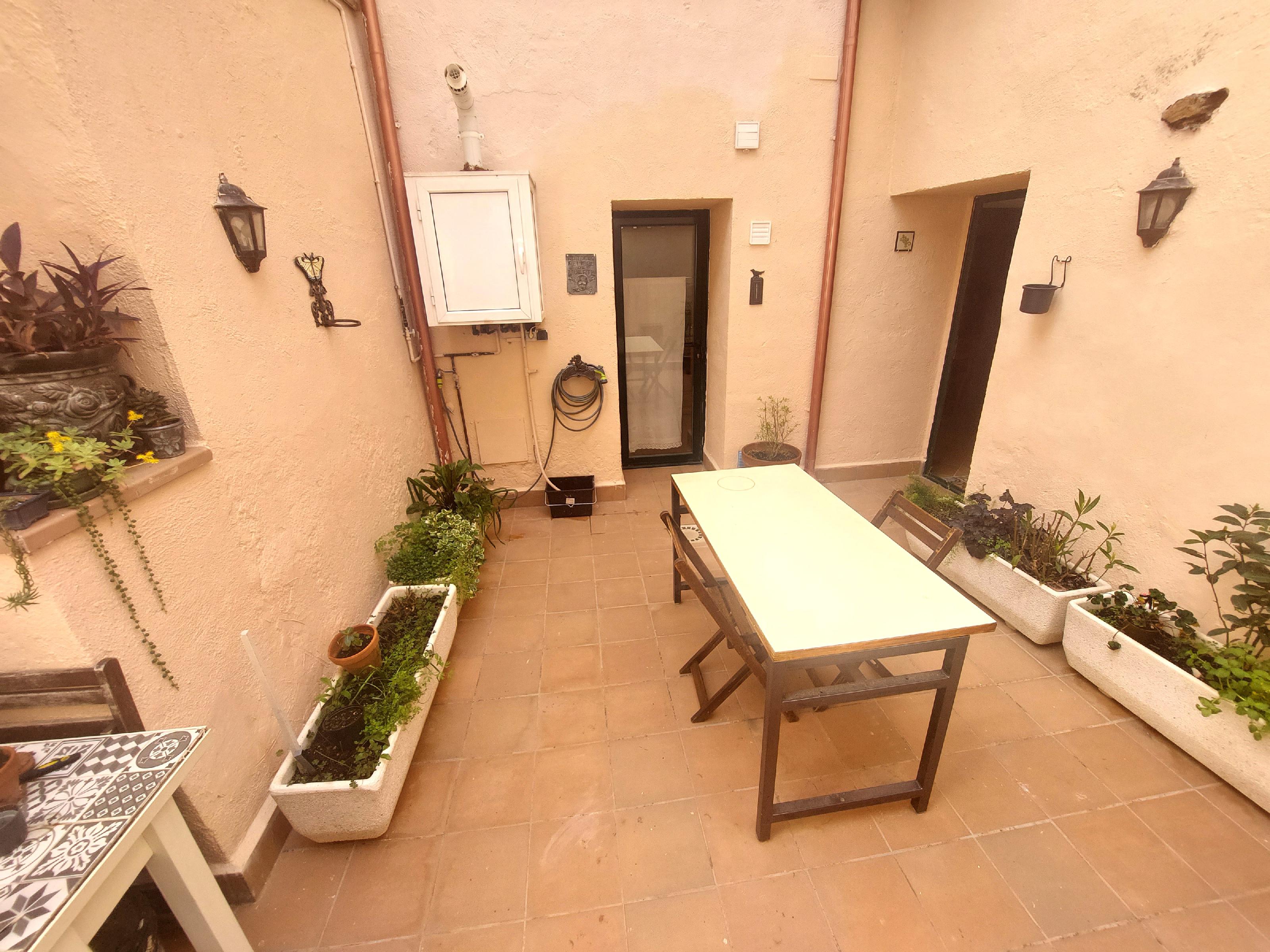 Imagen 3 Casa en venta en Olesa De Montserrat / Zona Casc antic 