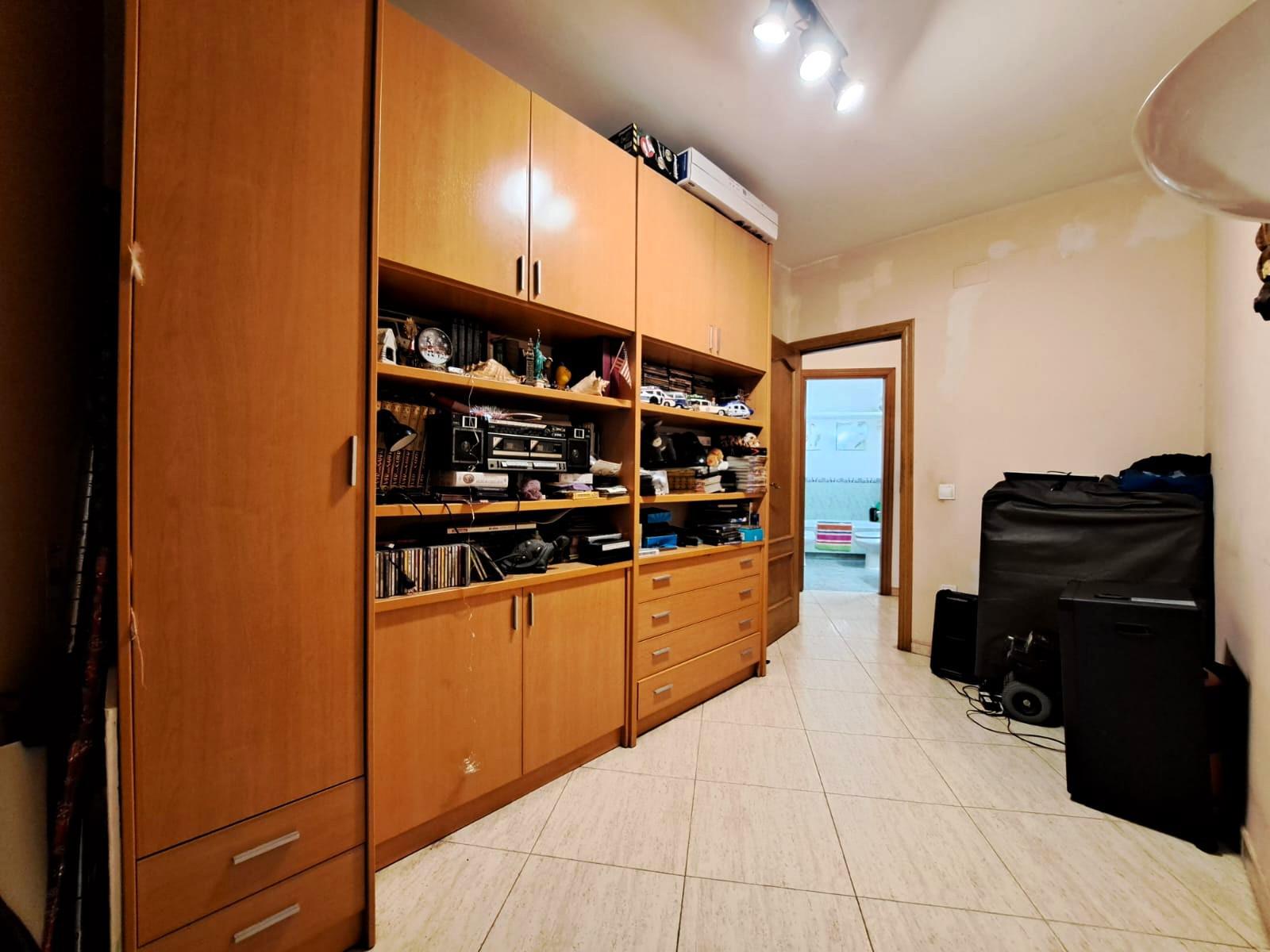 Imagen 34 Planta Baja en venta en Olesa De Montserrat / A prop de l´estació