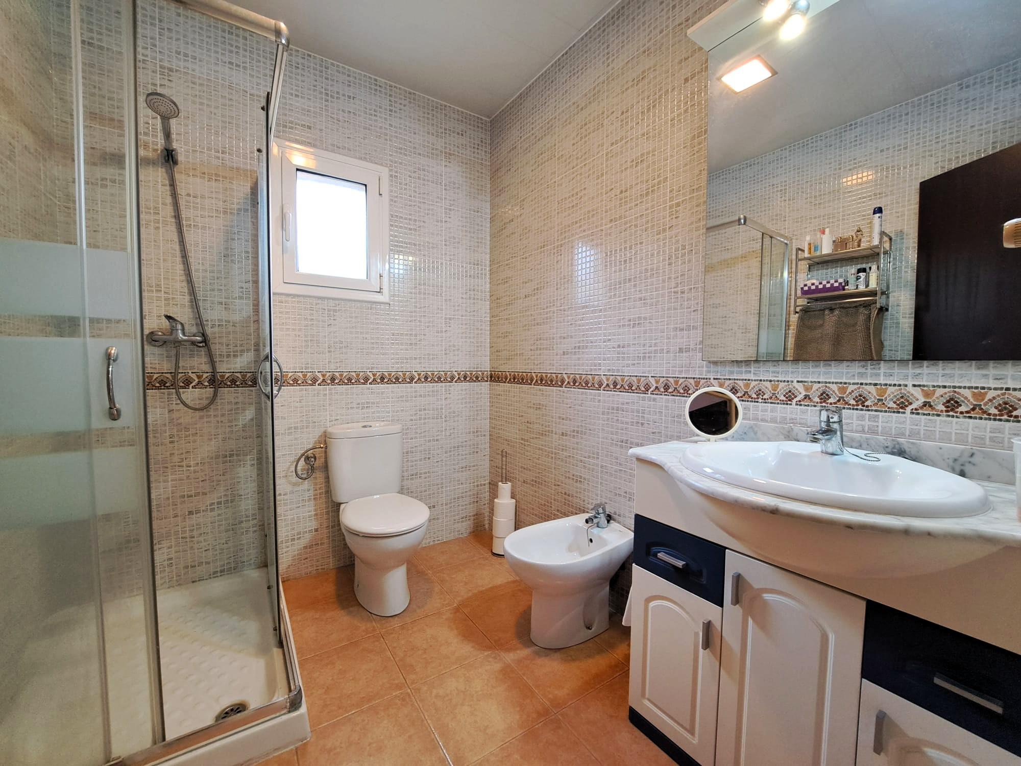 Imagen 20 Casa en venta en Olesa De Montserrat / Zona de les Llumbreras