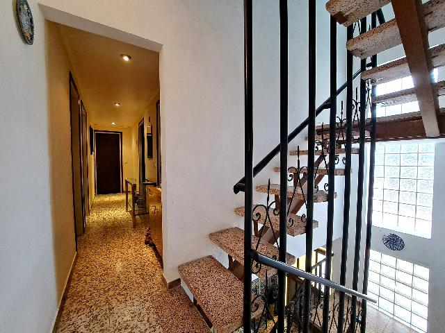 Imagen 29 Inmueble 290557 - Casa en venta en Olesa De Montserrat / Zona de les Llumbreras