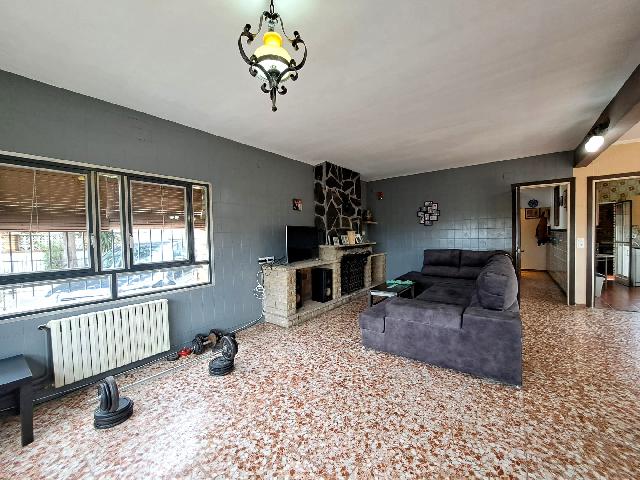 Imagen 7 Inmueble 290557 - Casa en venta en Olesa De Montserrat / Zona de les Llumbreras