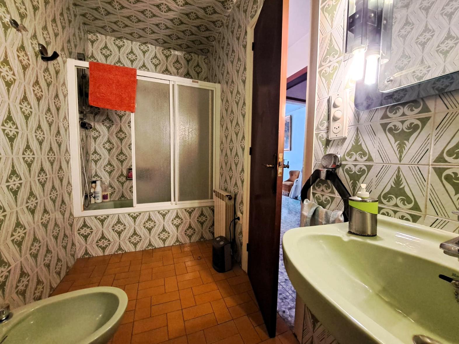 Imagen 23 Casa en venta en Olesa De Montserrat / Zona centre, a prop de la Passió