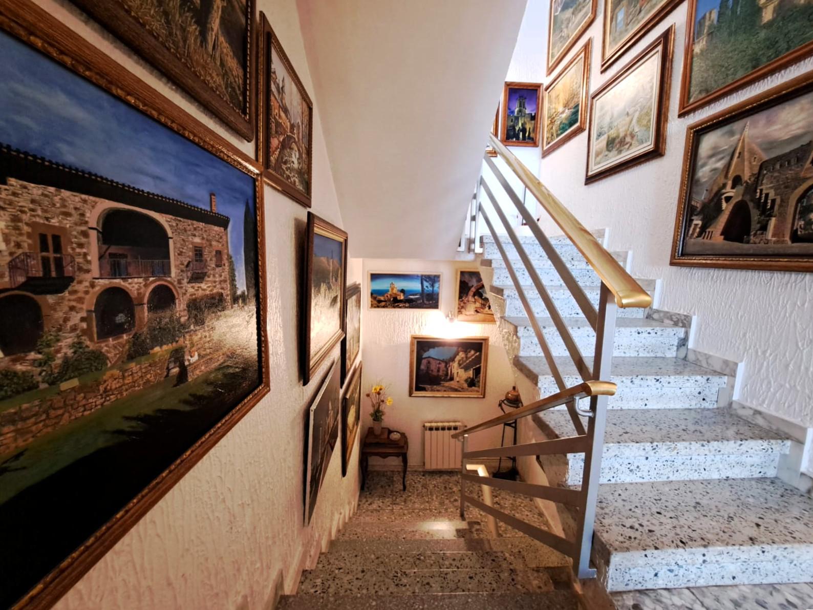 Imagen 6 Casa en venta en Olesa De Montserrat / Zona centre, a prop de la Passió