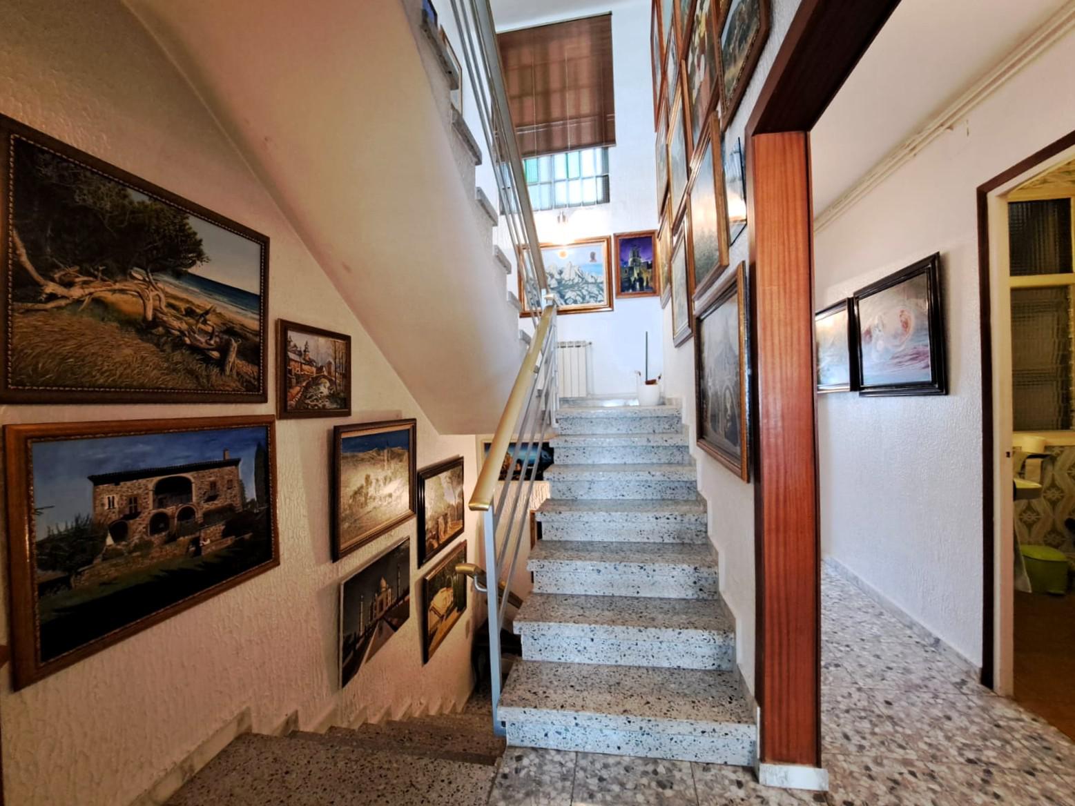 Imagen 13 Casa en venta en Olesa De Montserrat / Zona centre, a prop de la Passió