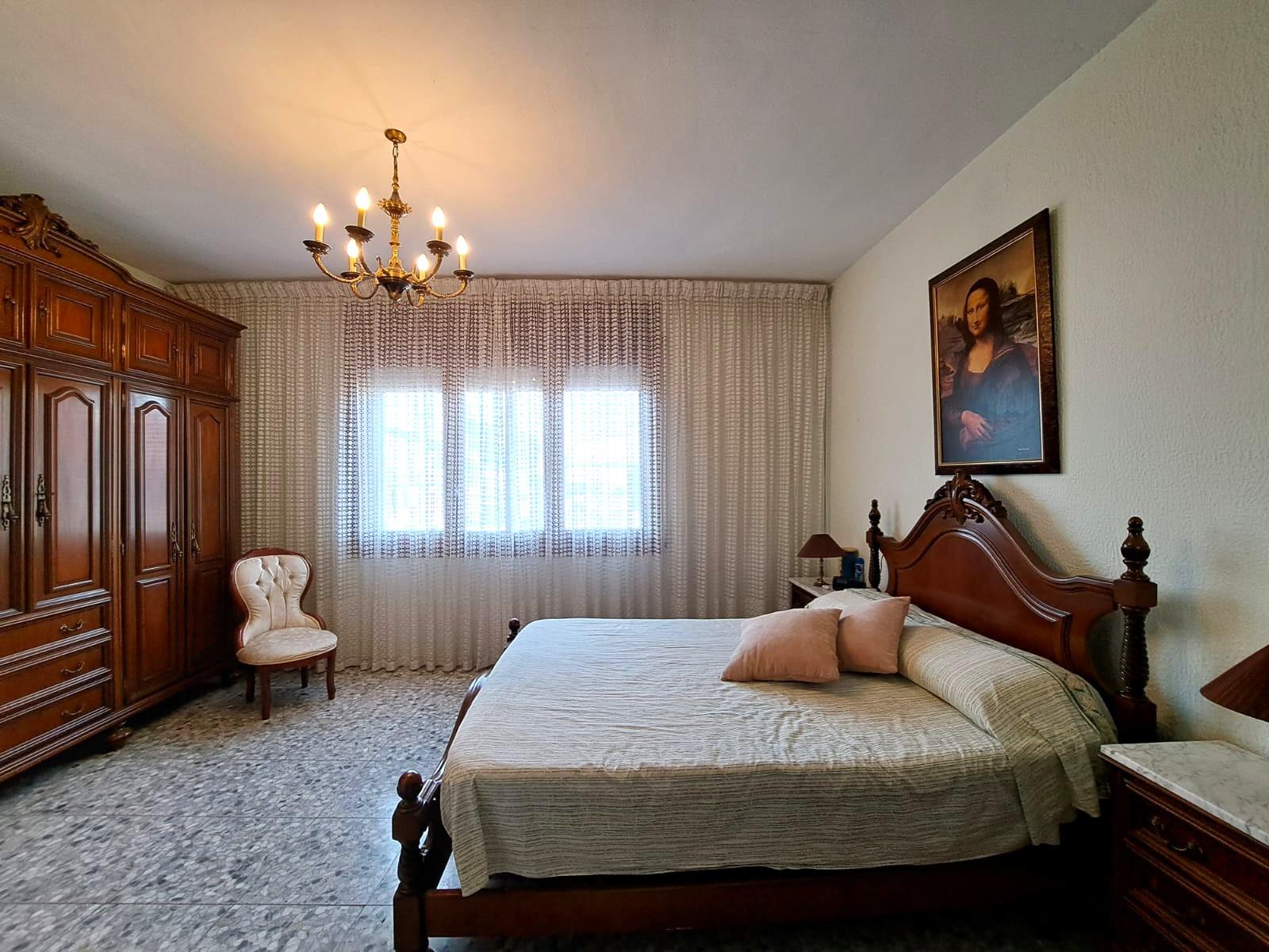 Imagen 15 Casa en venta en Olesa De Montserrat / Zona centre, a prop de la Passió